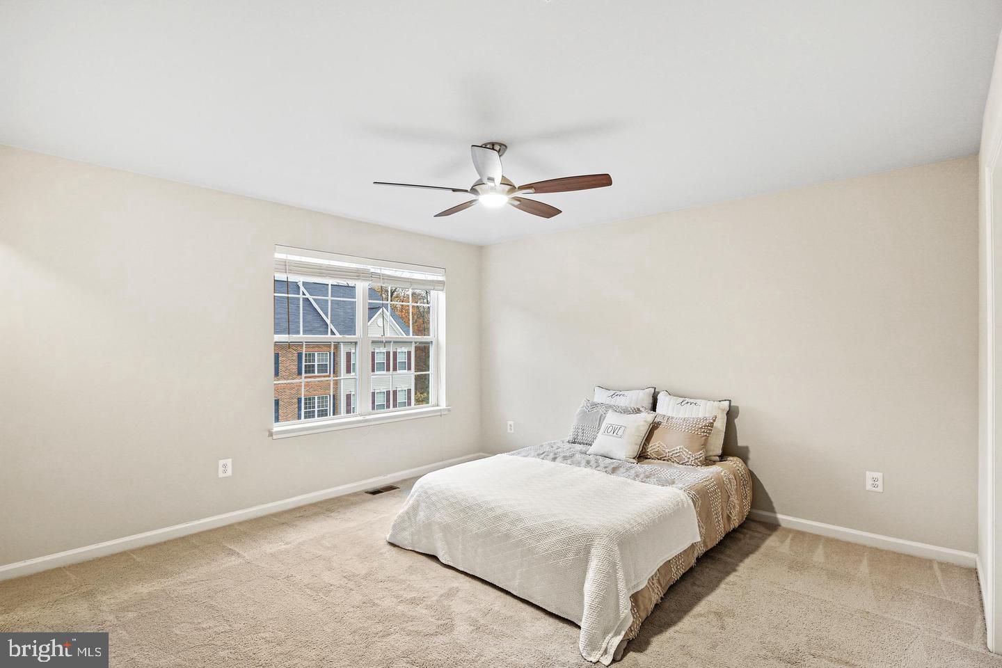 DORCHESTER VIEW - Residential Lease