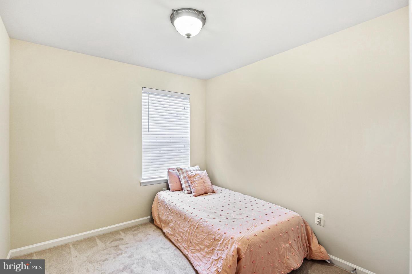 DORCHESTER VIEW - Residential Lease