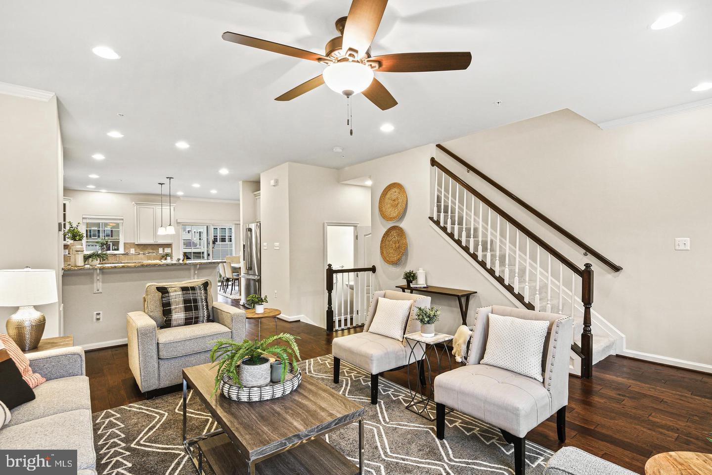 DORCHESTER VIEW - Residential Lease