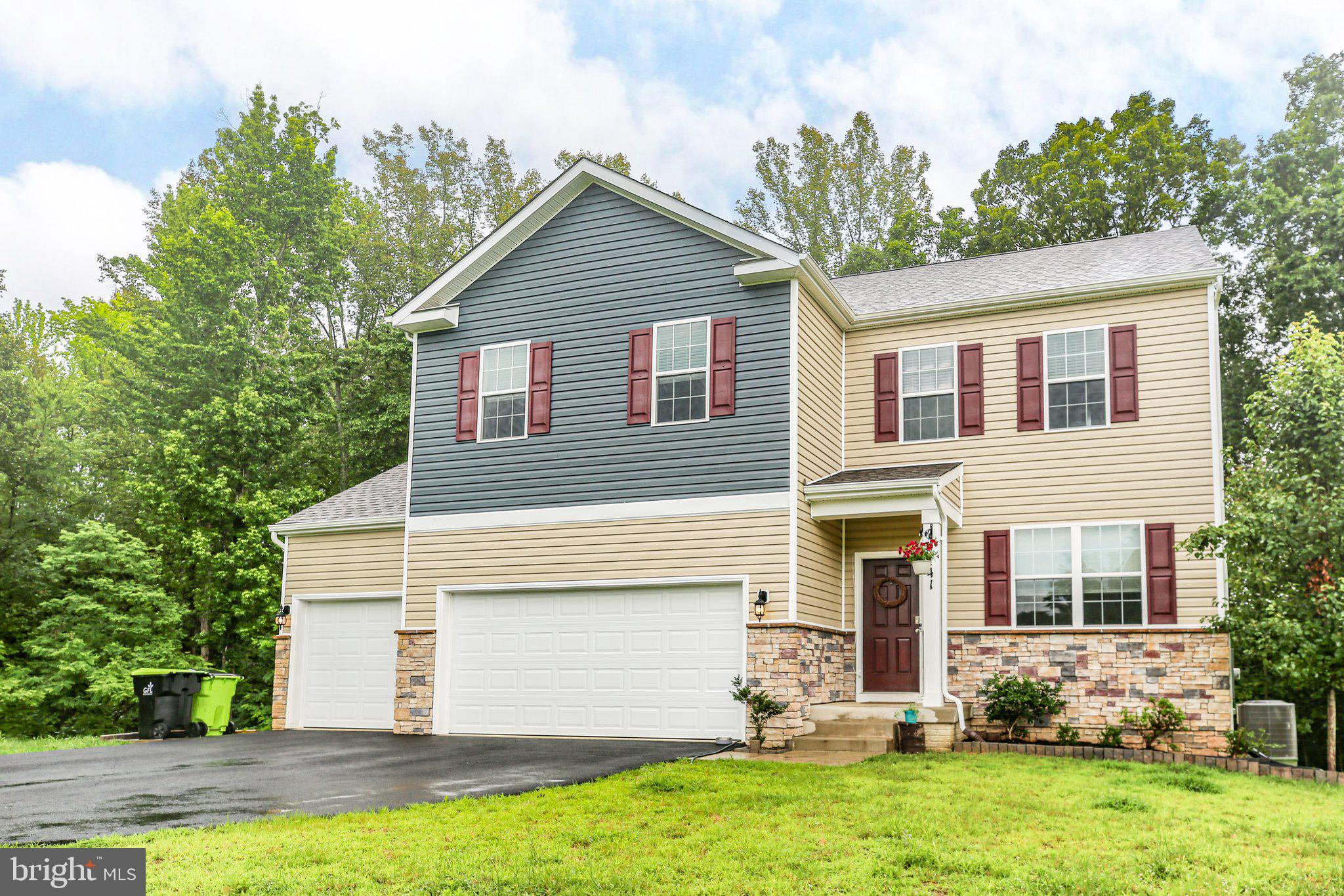 WOOD LANDING ESTATES - Residential