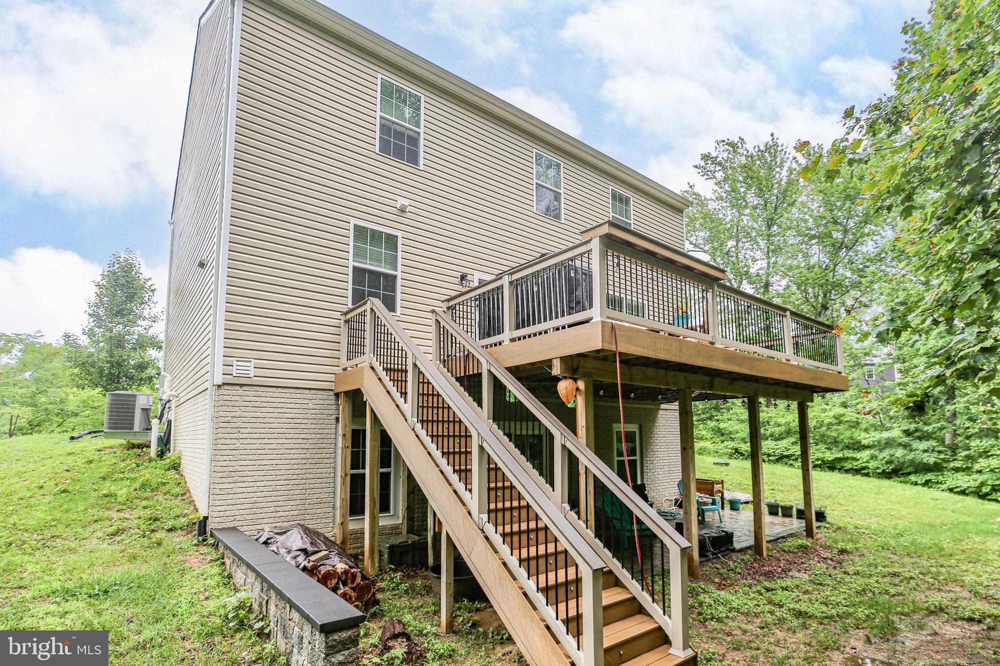 WOOD LANDING ESTATES - Residential