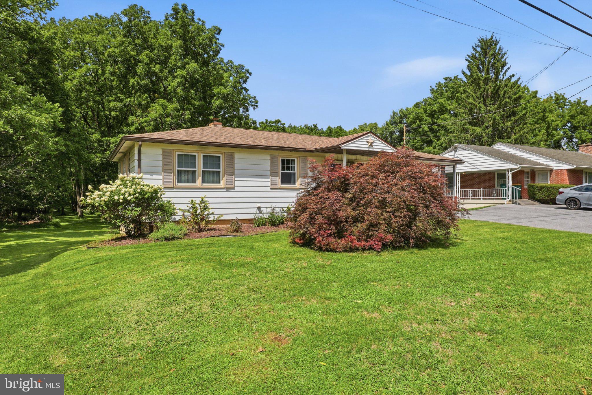498 MIDDLETOWN ROAD