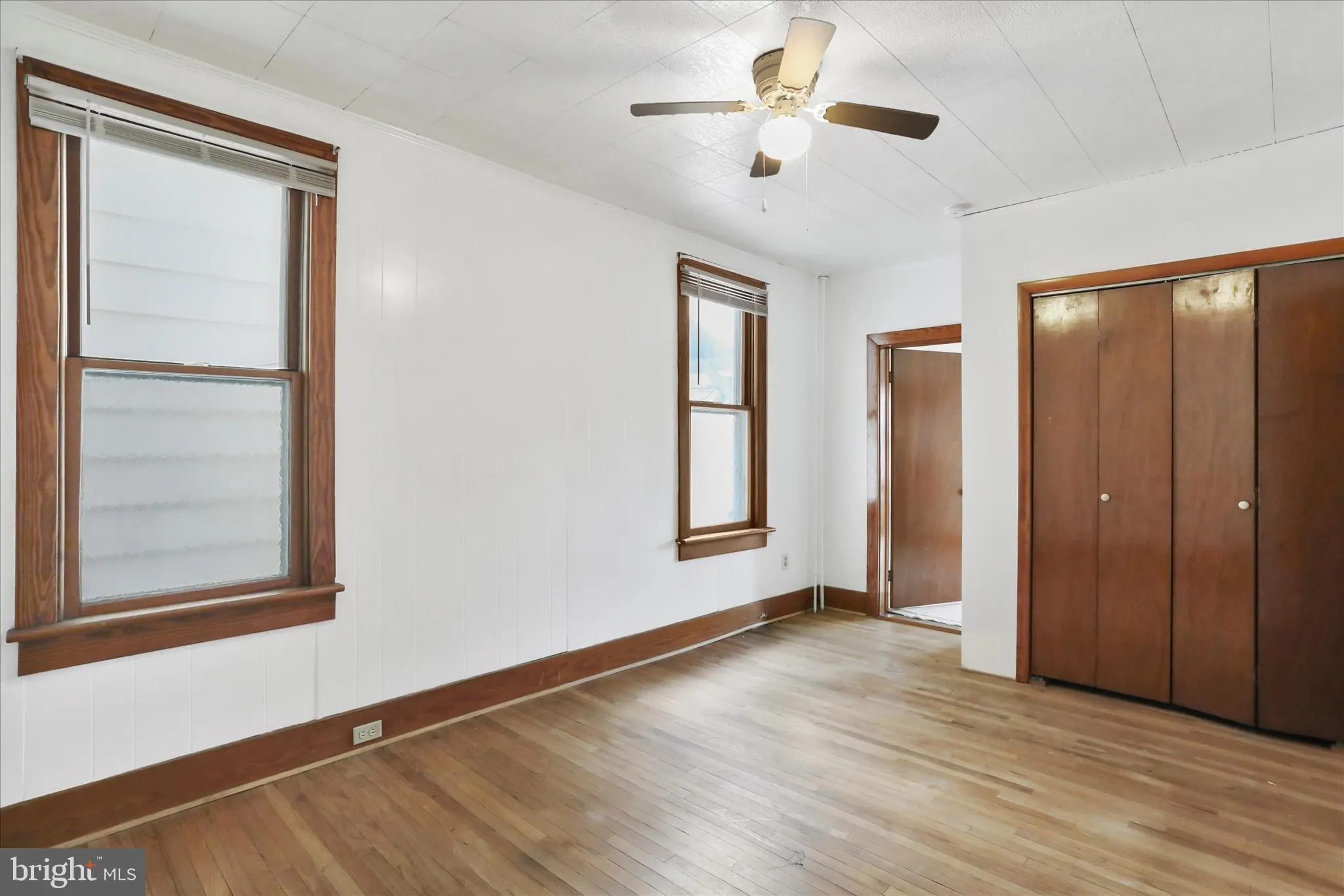 Shippensburg, Pennsylvania 17257, United States, 5 Bedrooms Bedrooms, ,2 BathroomsBathrooms,Residential,Active,241352