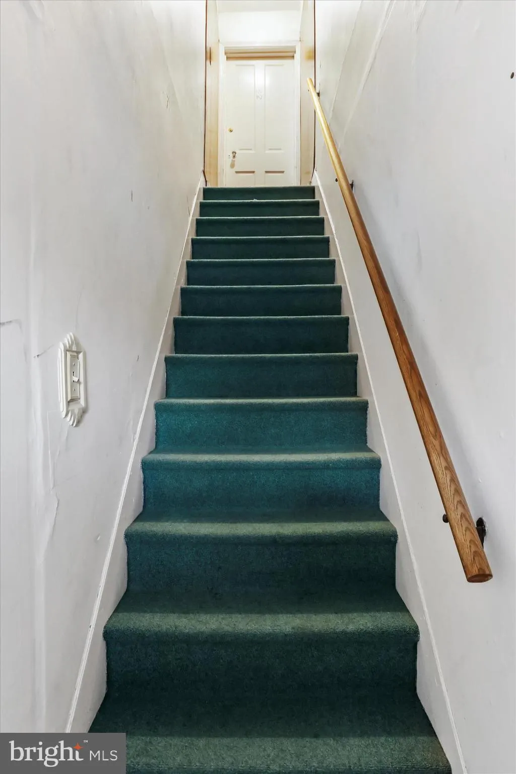 Shippensburg, Pennsylvania 17257, United States, 5 Bedrooms Bedrooms, ,2 BathroomsBathrooms,Residential,Active,241352