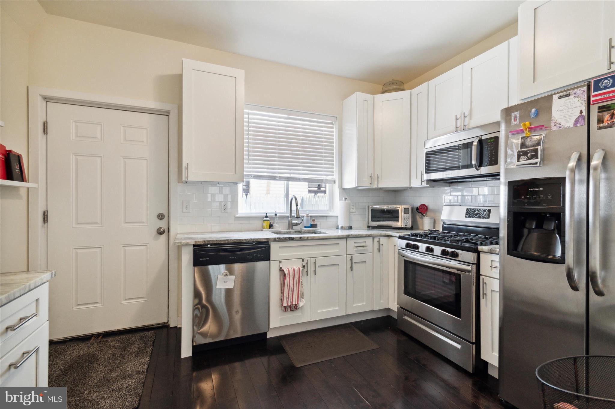 FISHTOWN - Residential Lease