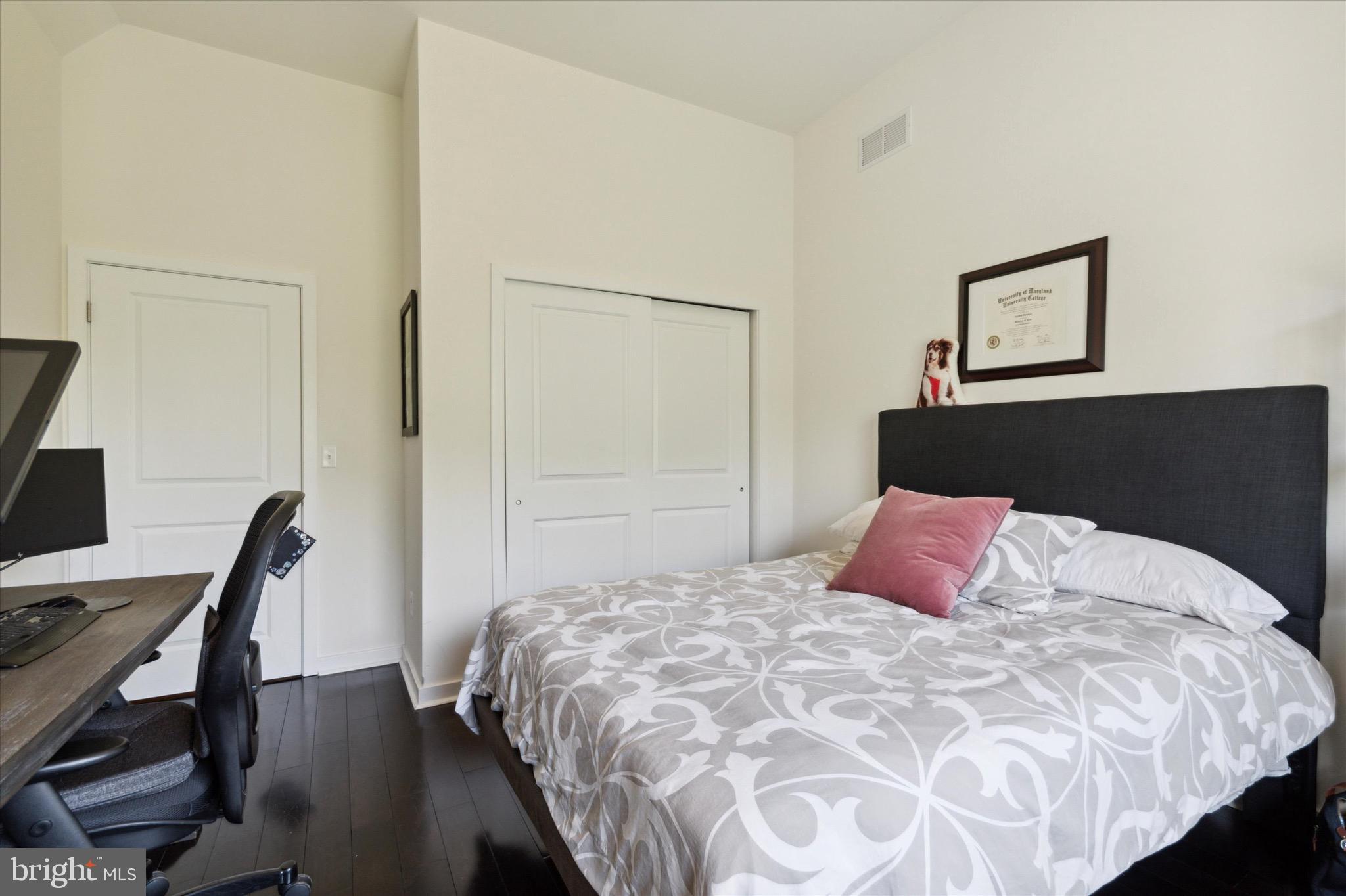 FISHTOWN - Residential Lease