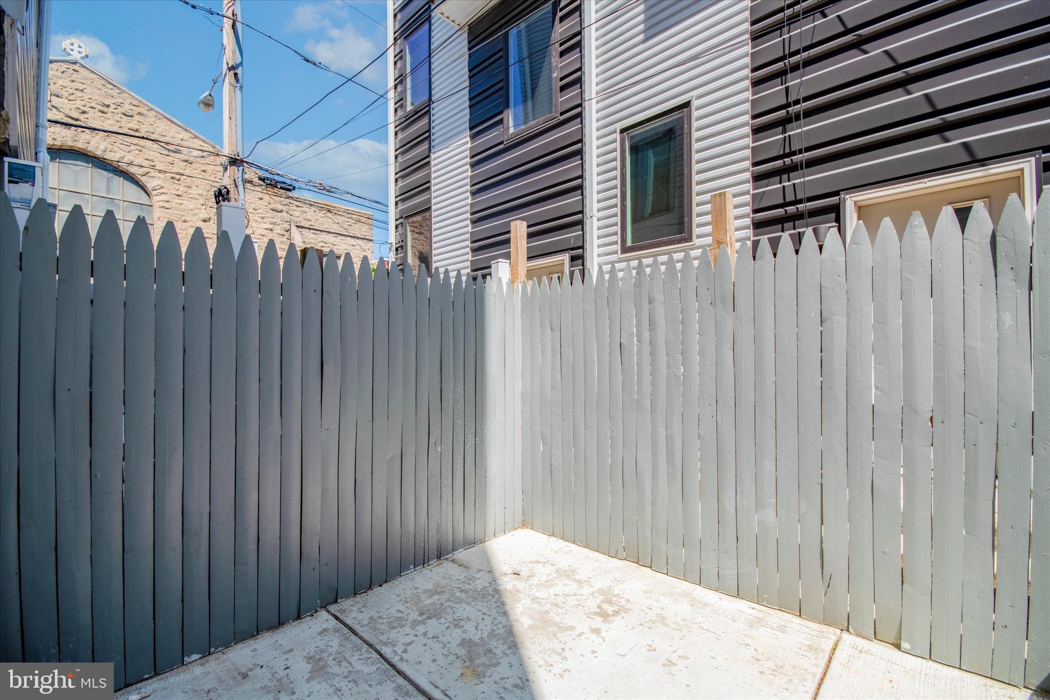 FISHTOWN - Residential Lease