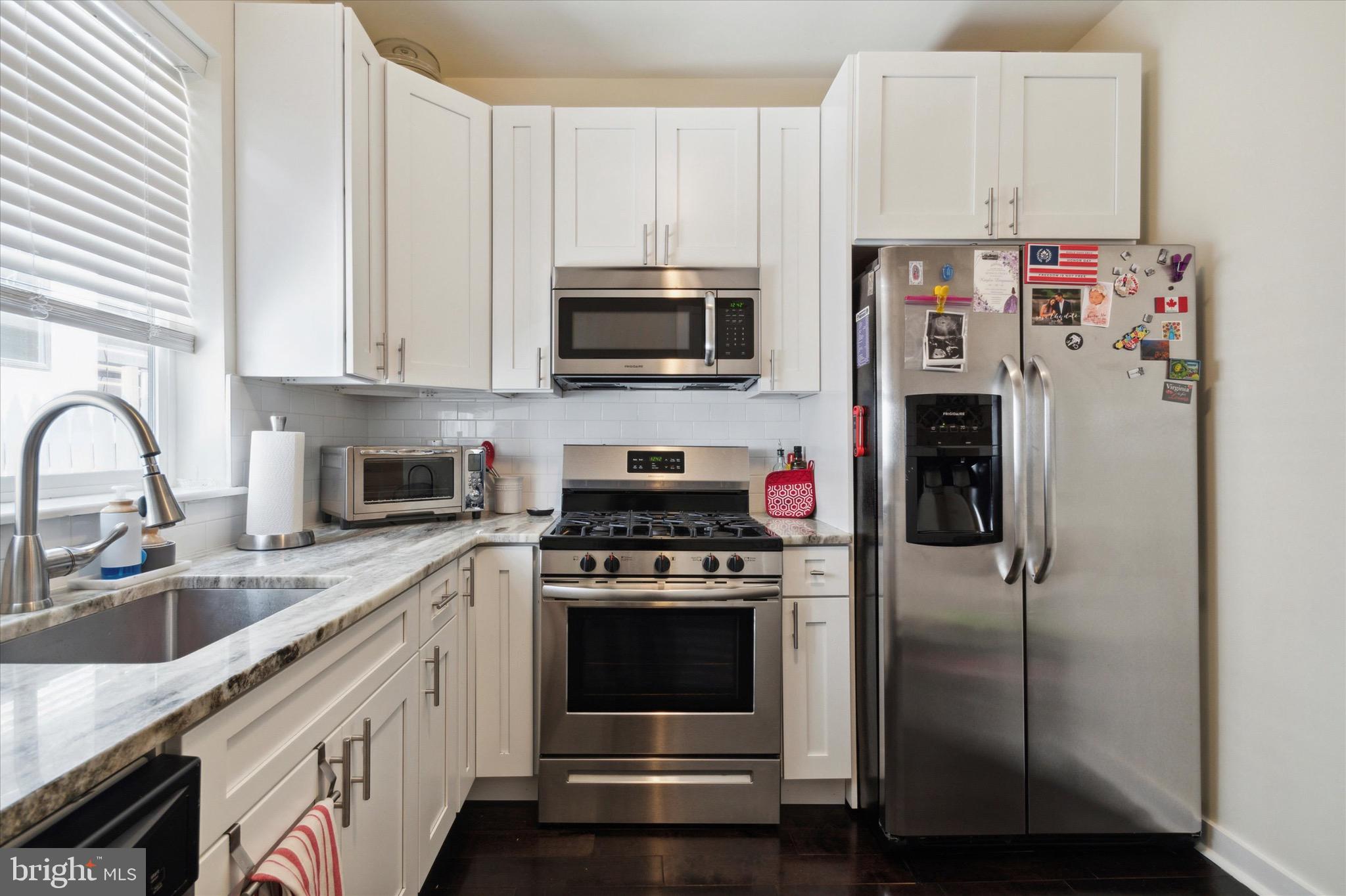 FISHTOWN - Residential Lease