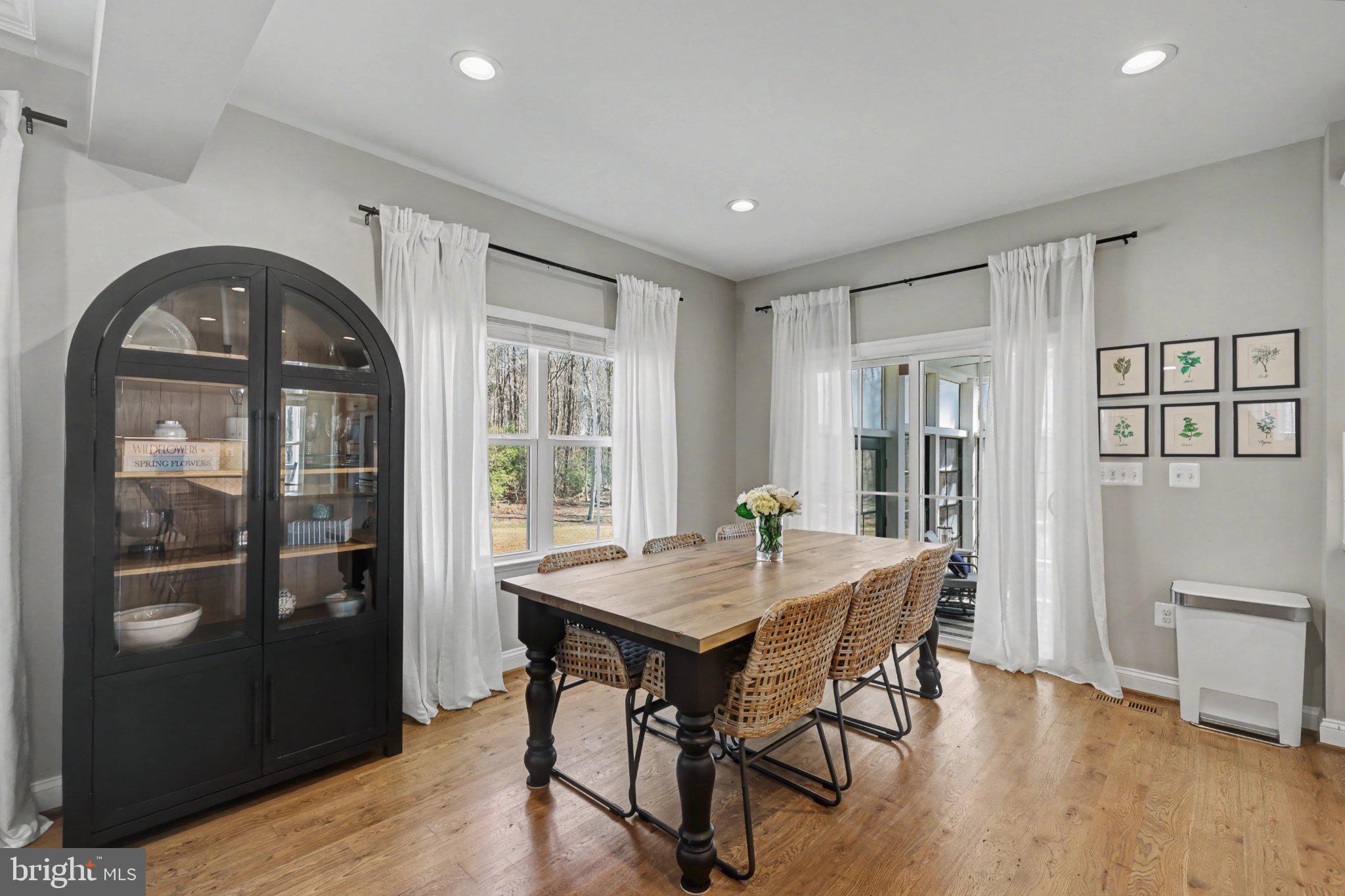 NI RIVER STATION - Residential