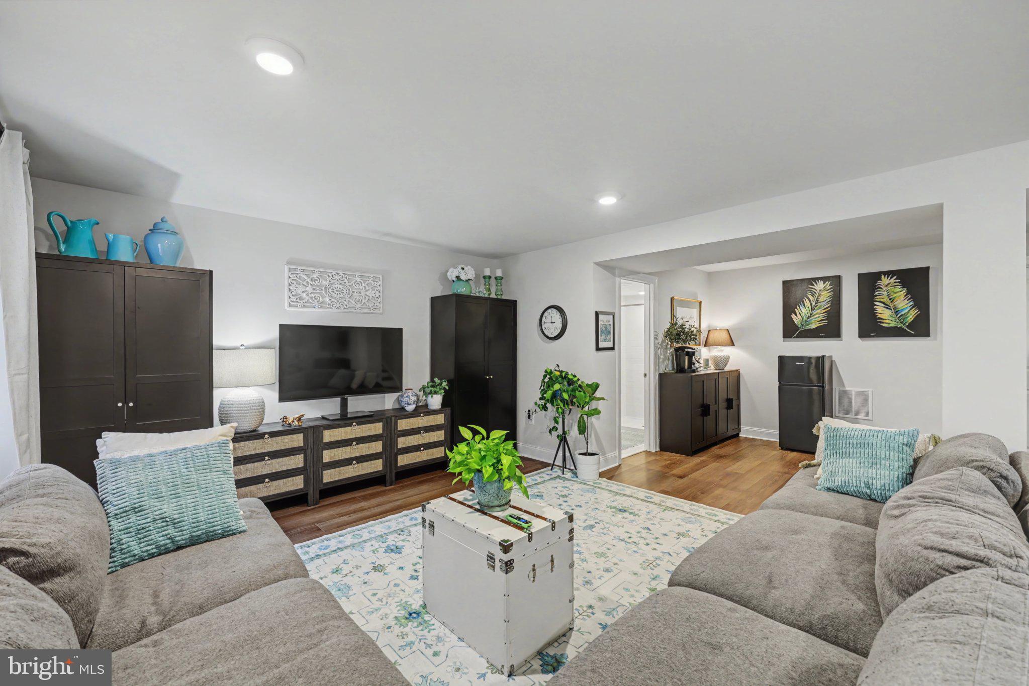 NI RIVER STATION - Residential