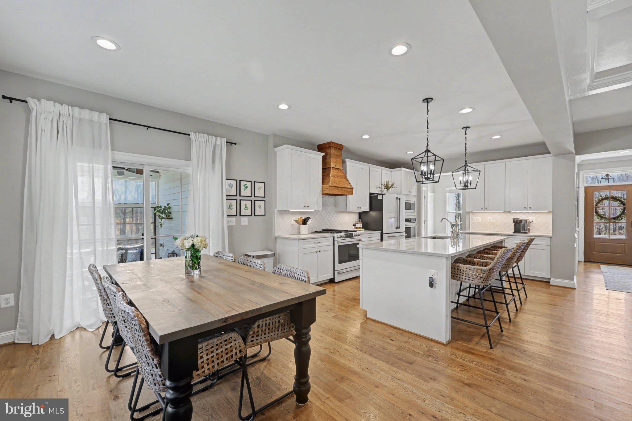 NI RIVER STATION - Residential