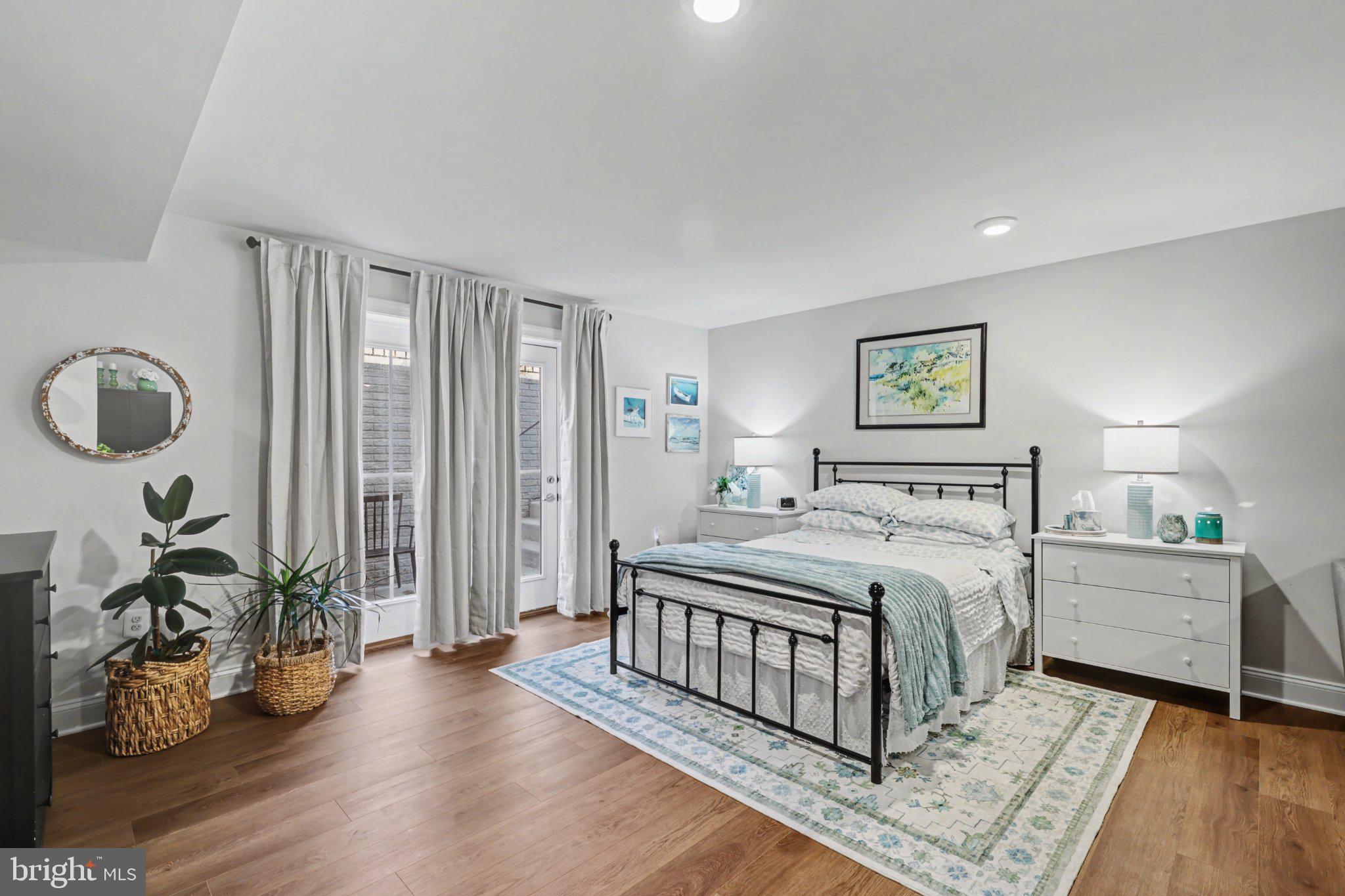 NI RIVER STATION - Residential