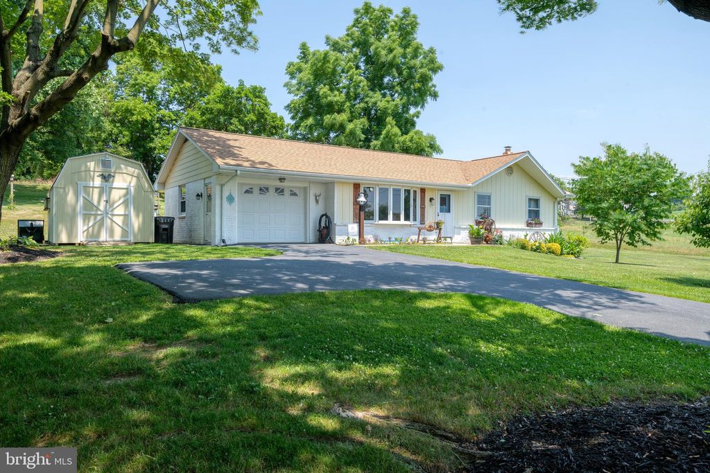 Photo of 538 Bucknoll Road, Manheim, PA 17545 (MLS # PALA2052324)