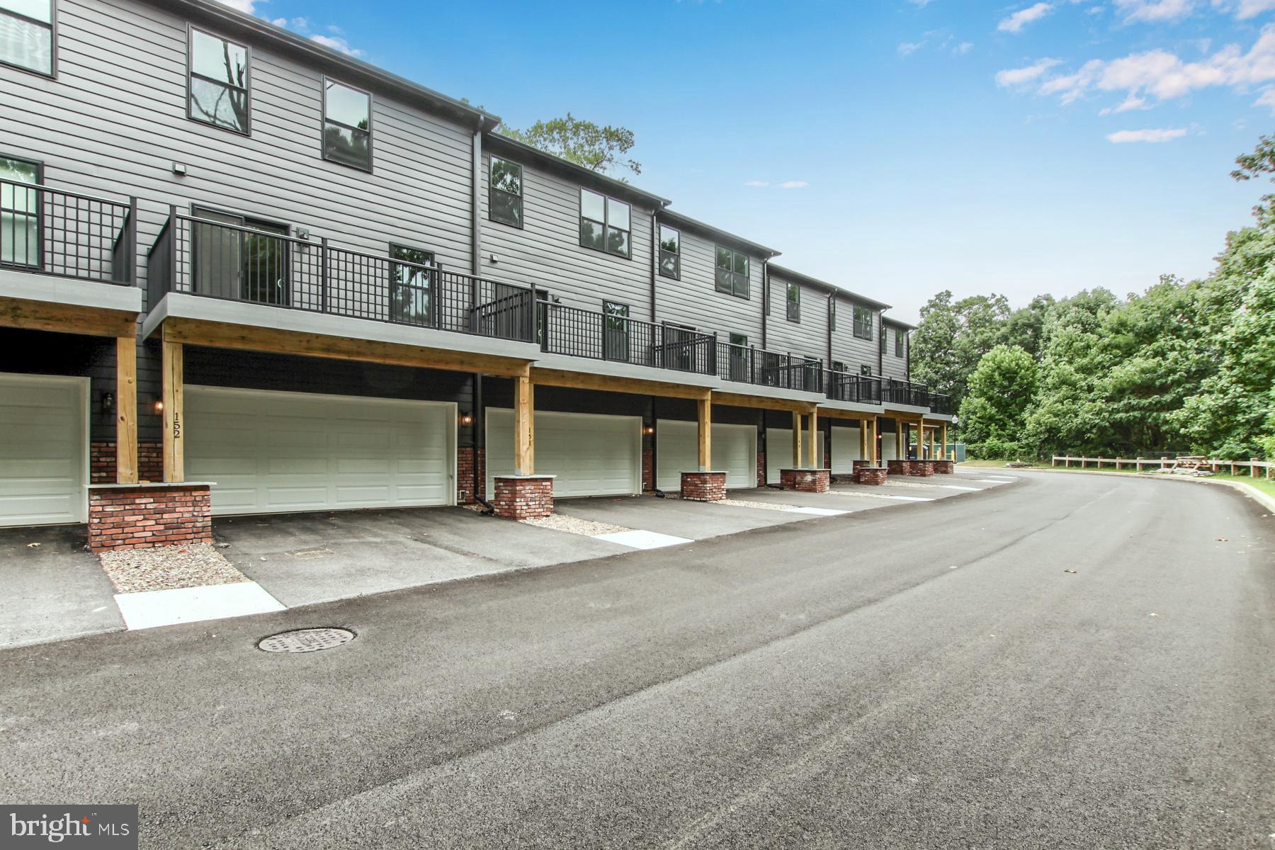 HIGH POINTE IN HERSHEY - Residential