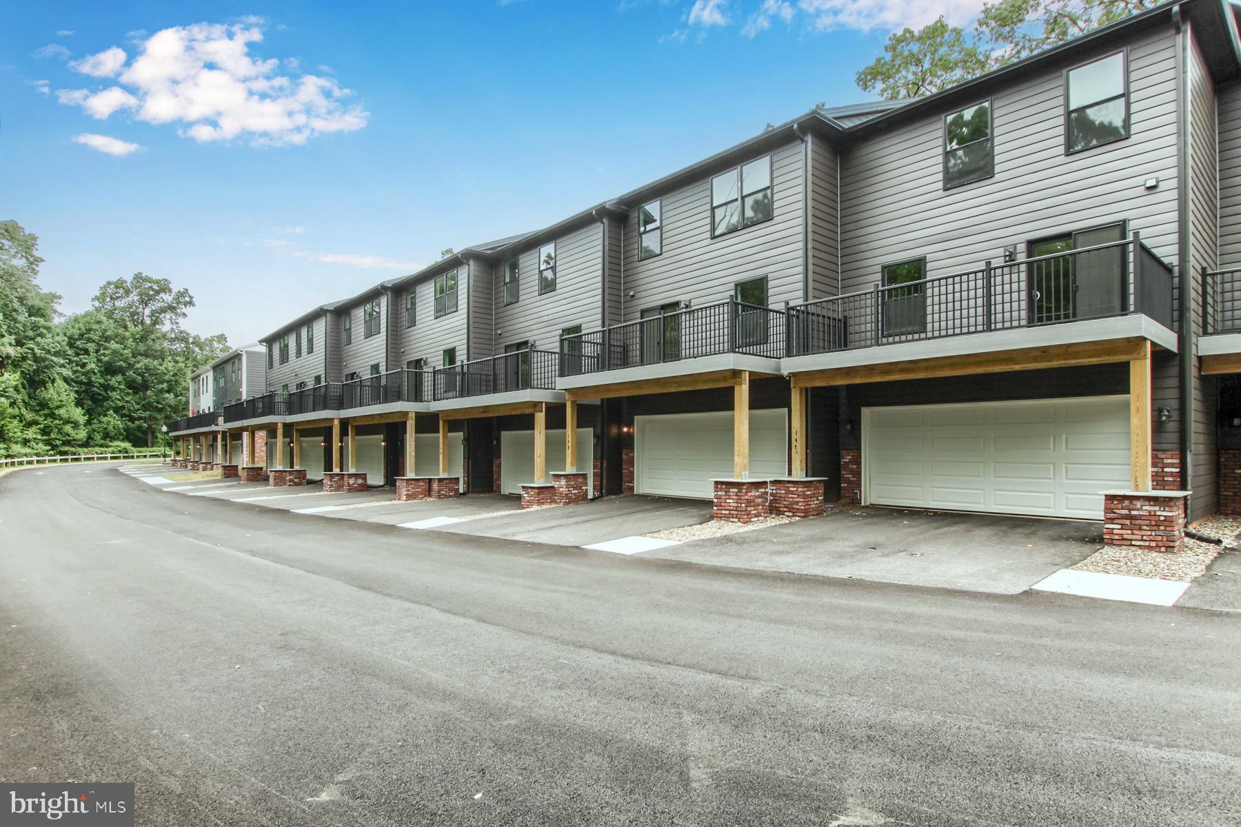 HIGH POINTE IN HERSHEY - Residential