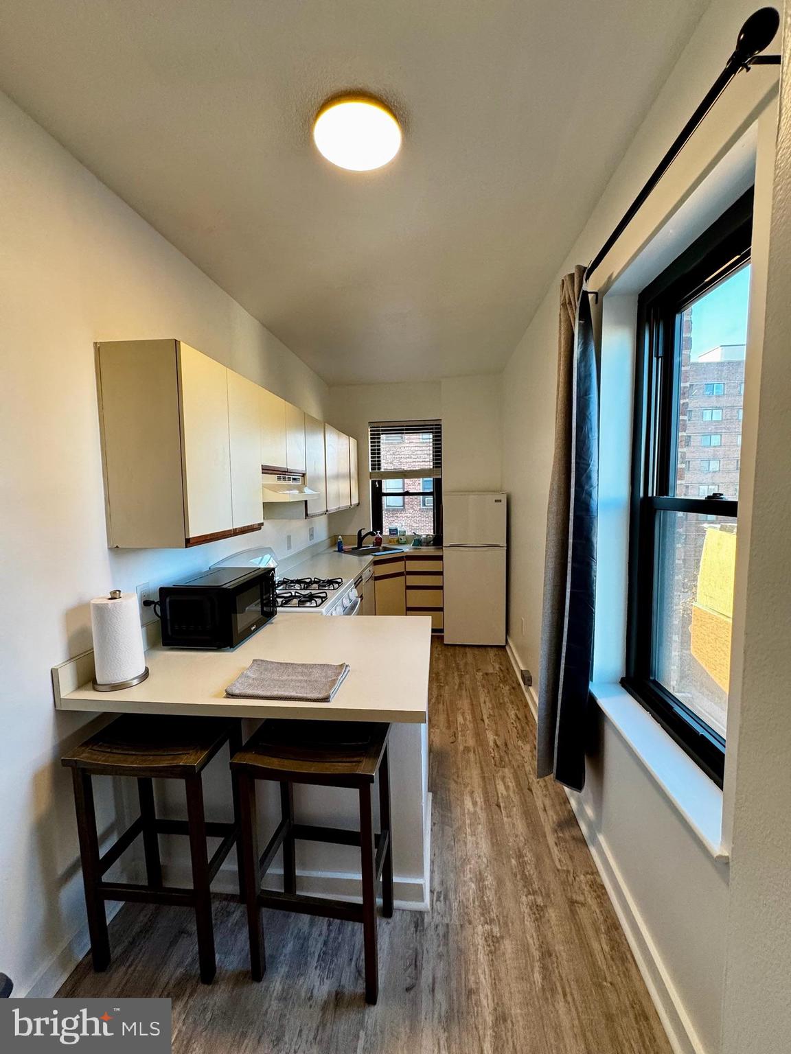 MOUNT VERNON PLACE HISTORIC DISTRICT - Residential Lease