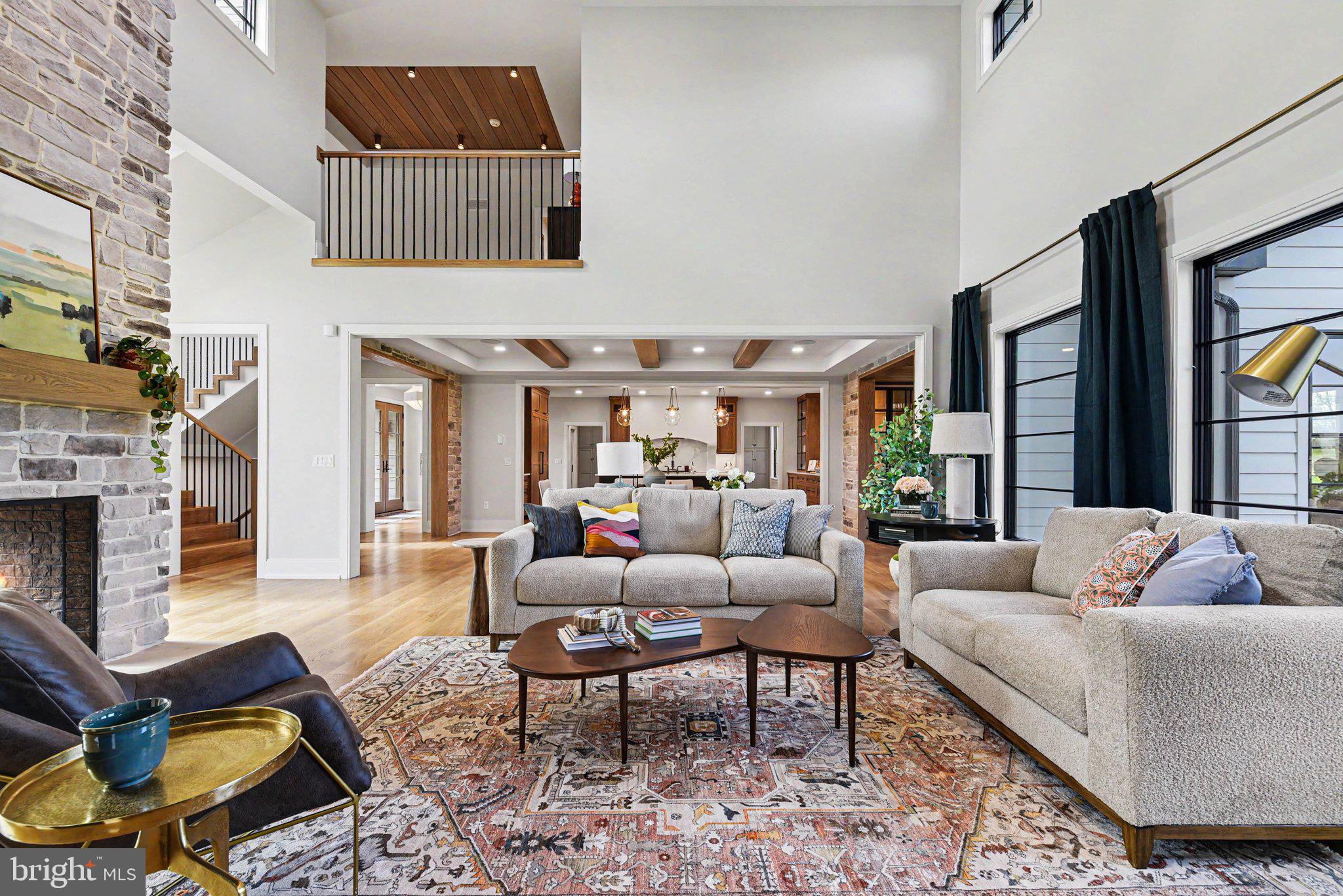 FARM CREST - Residential
