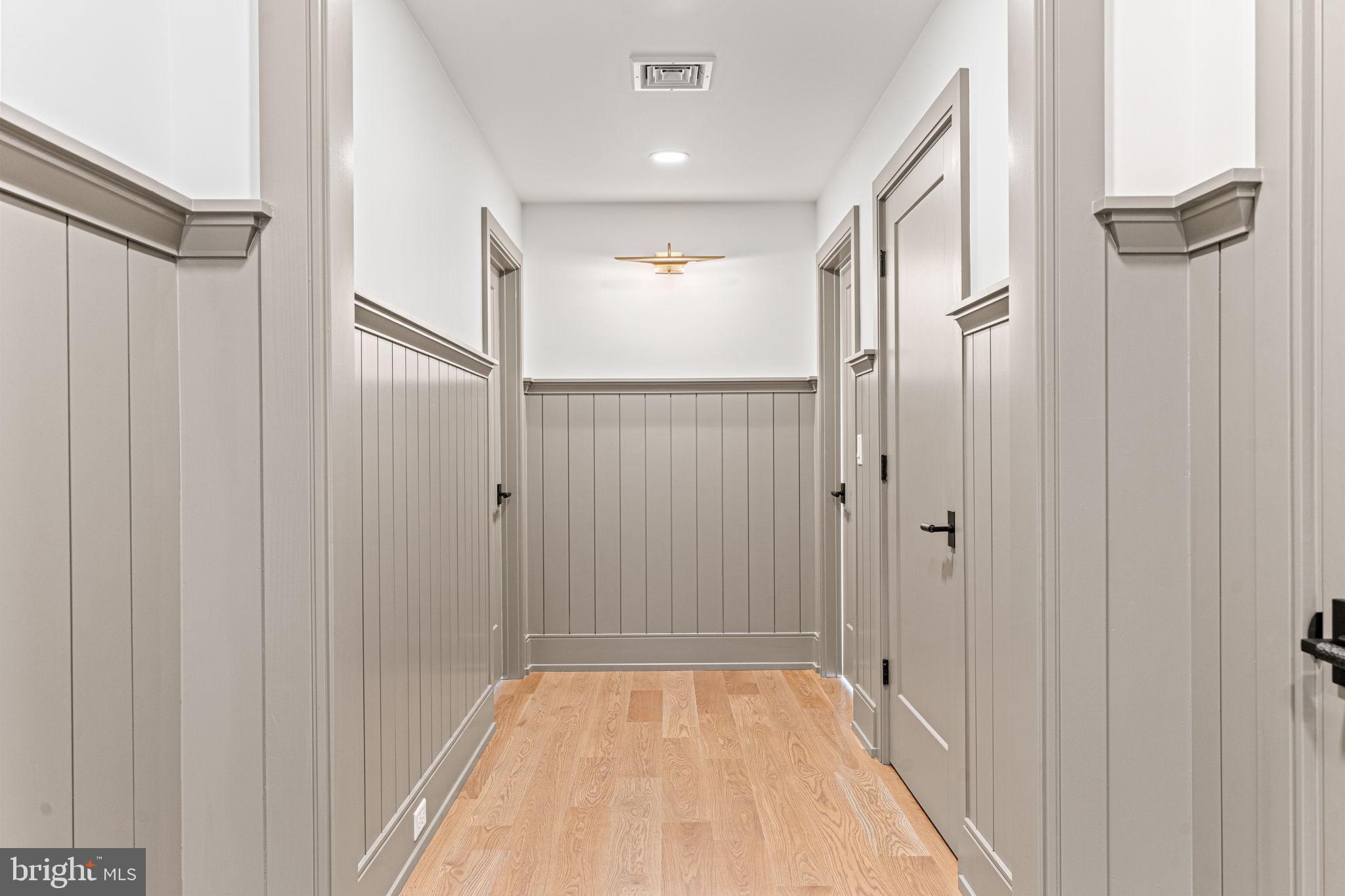 FARM CREST - Residential