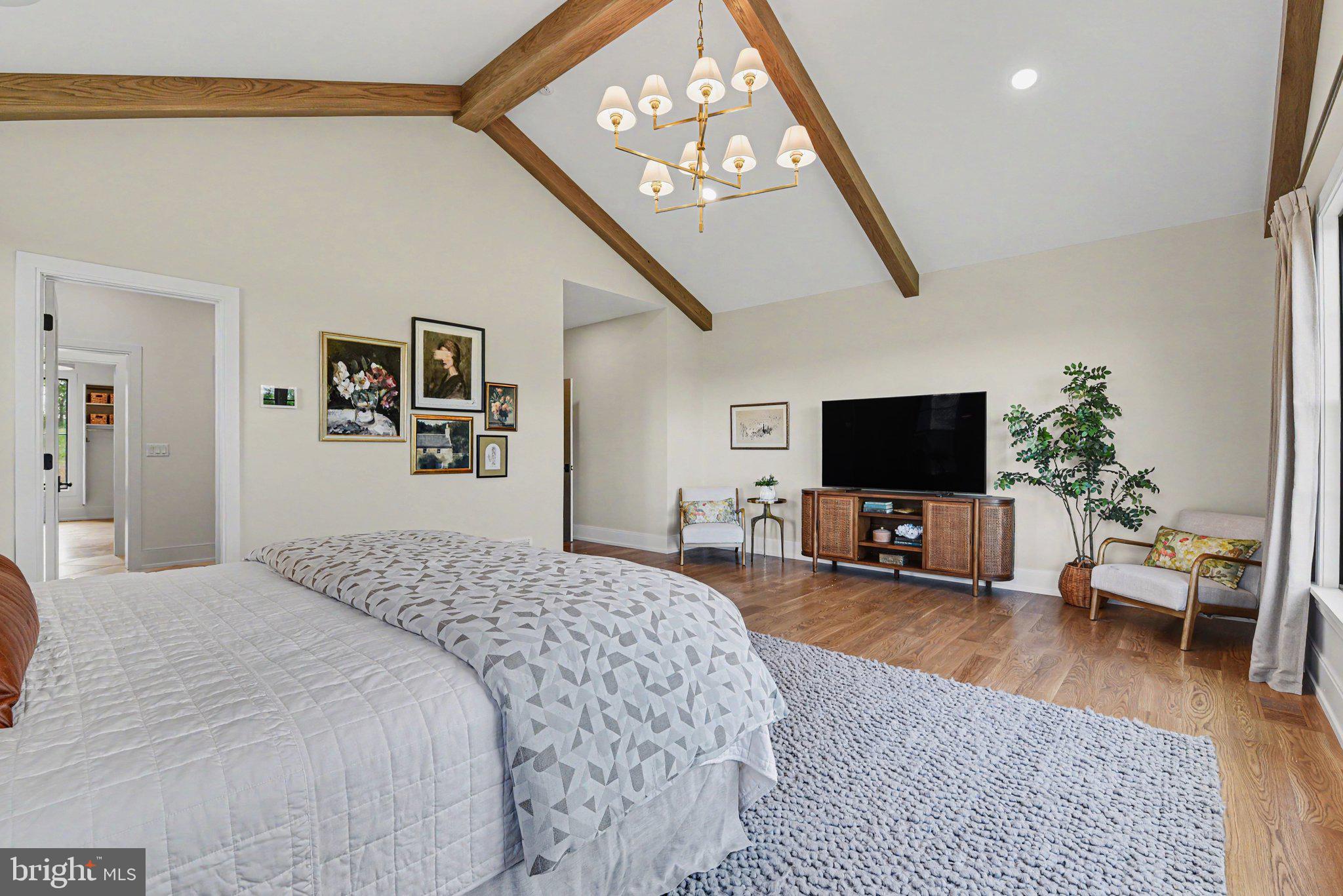 FARM CREST - Residential
