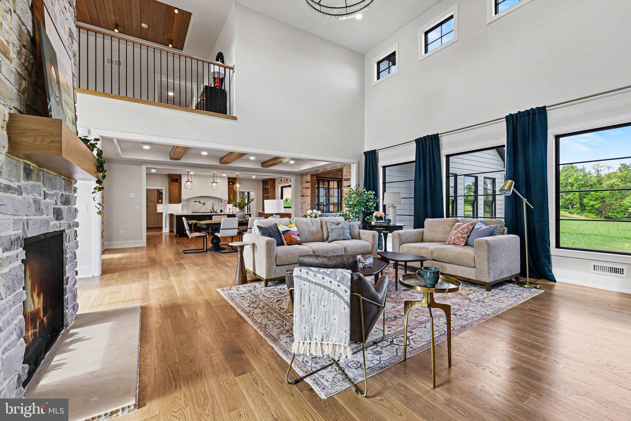 FARM CREST - Residential