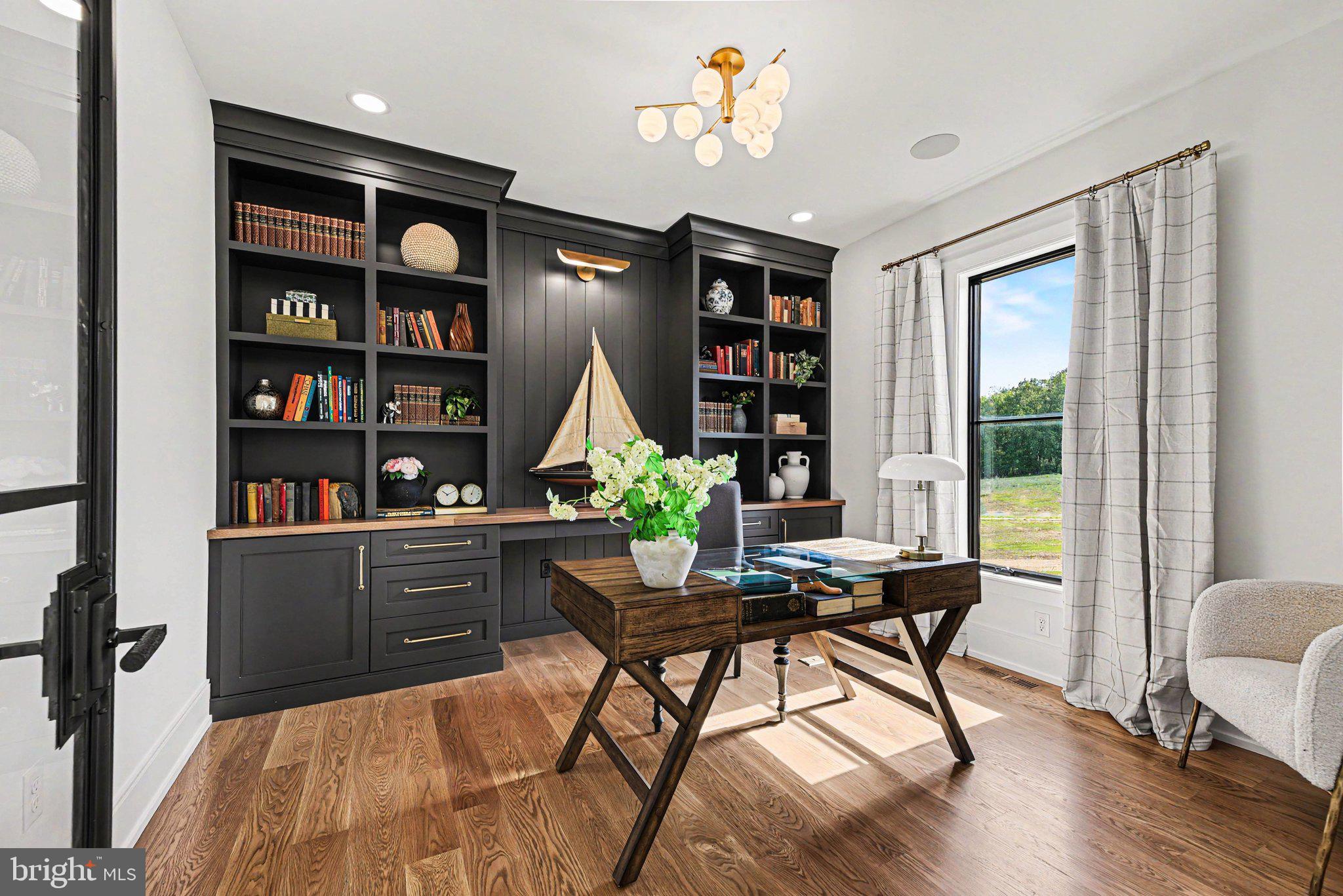 FARM CREST - Residential