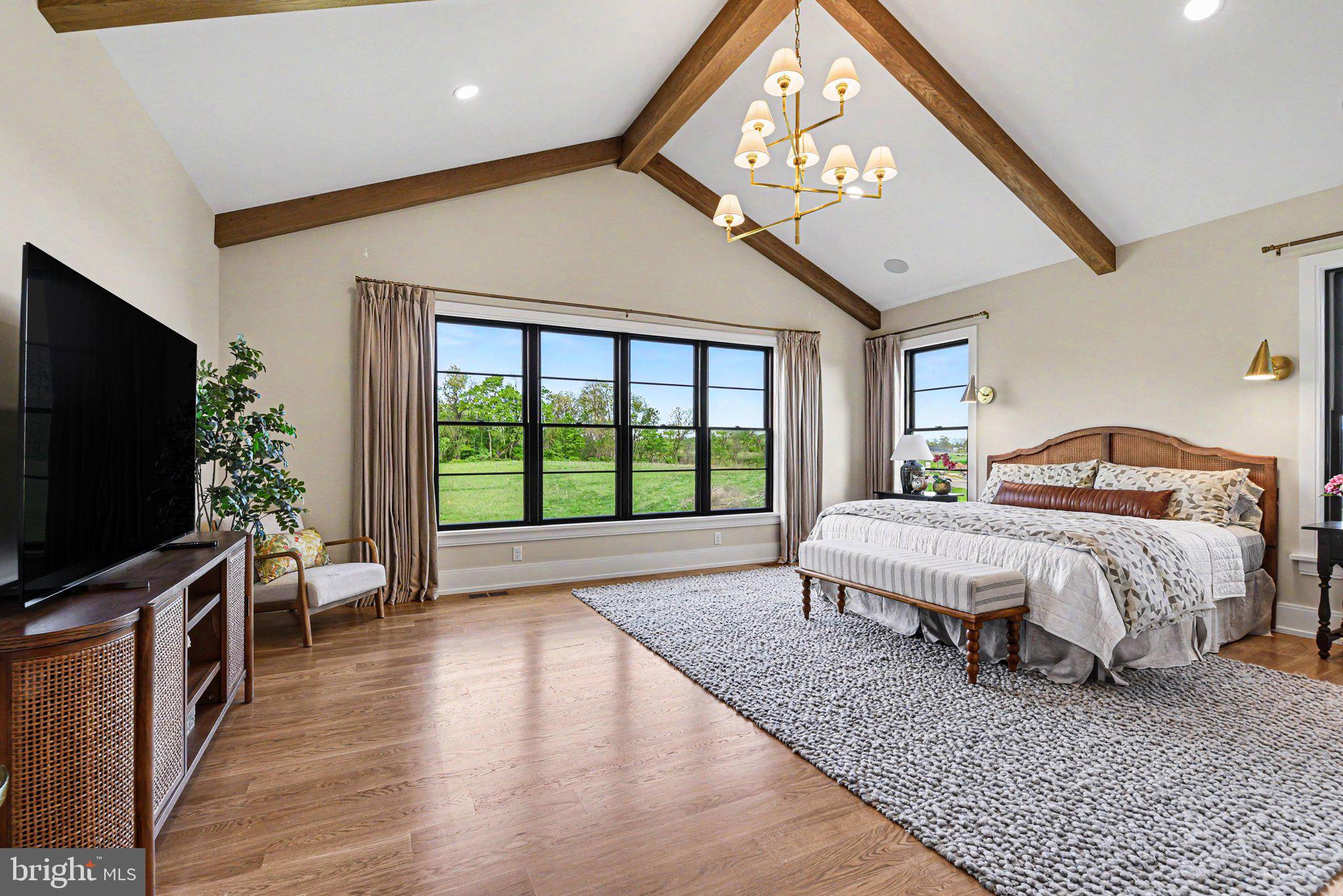 FARM CREST - Residential
