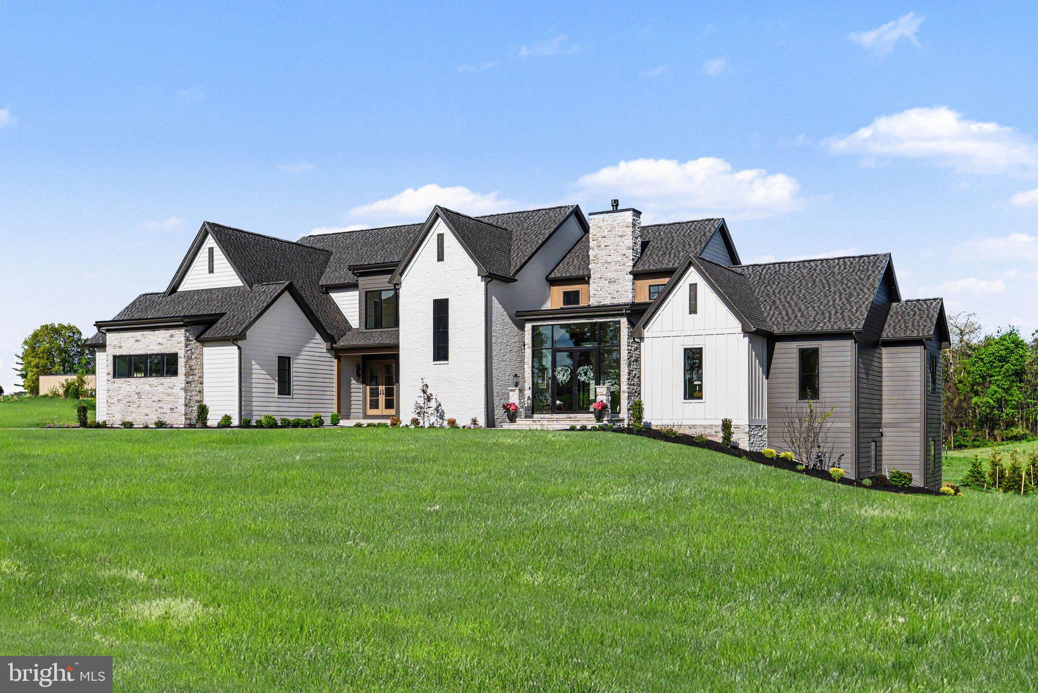 FARM CREST - Residential