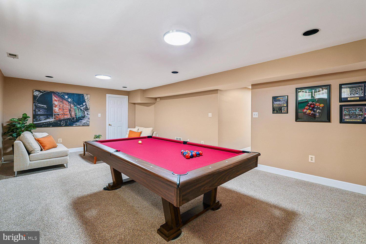 CLIFTON FARM - Residential