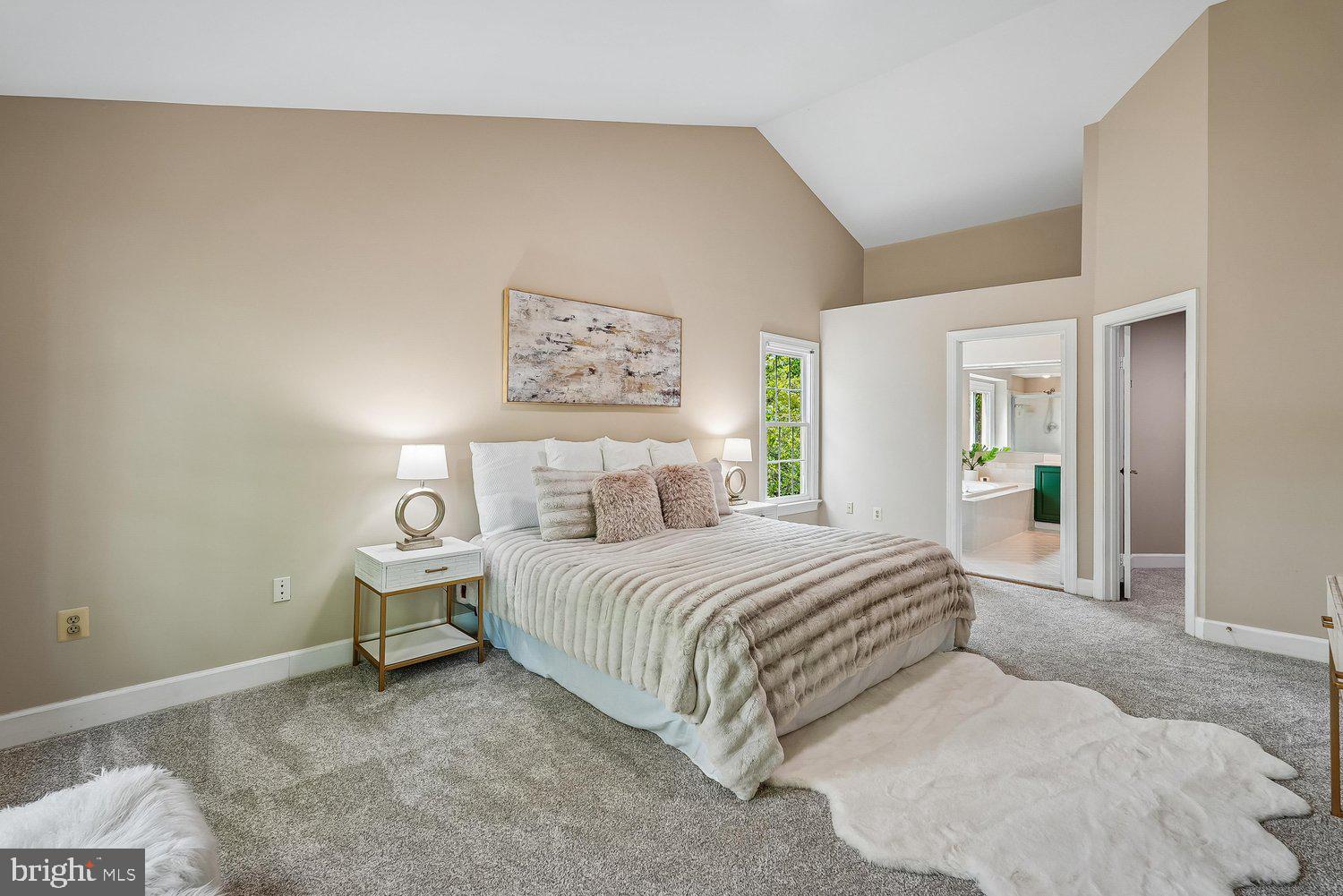 CLIFTON FARM - Residential