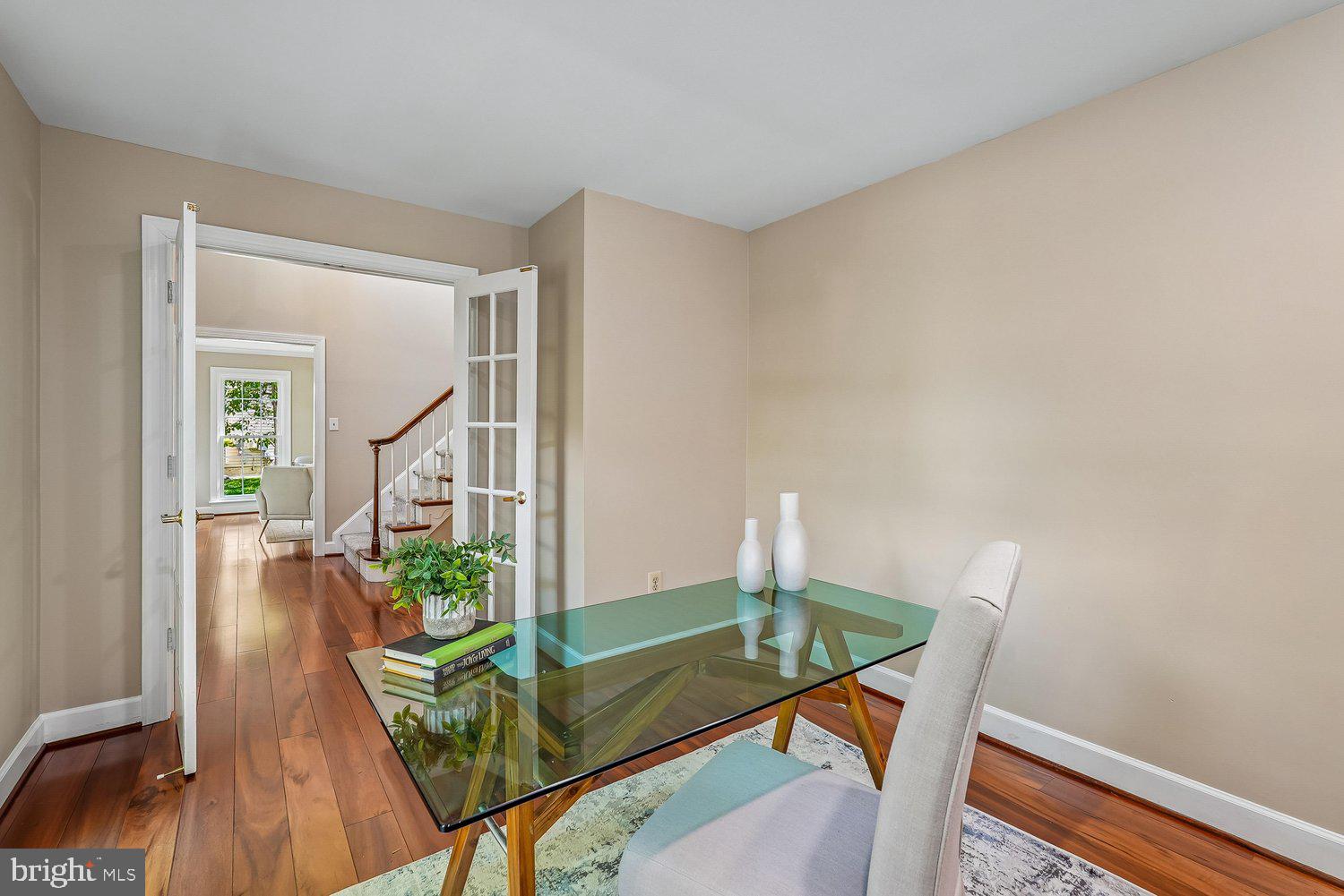 CLIFTON FARM - Residential