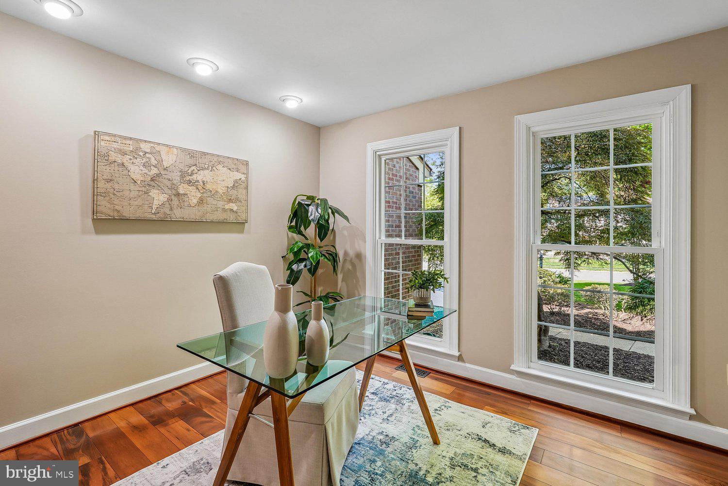 CLIFTON FARM - Residential