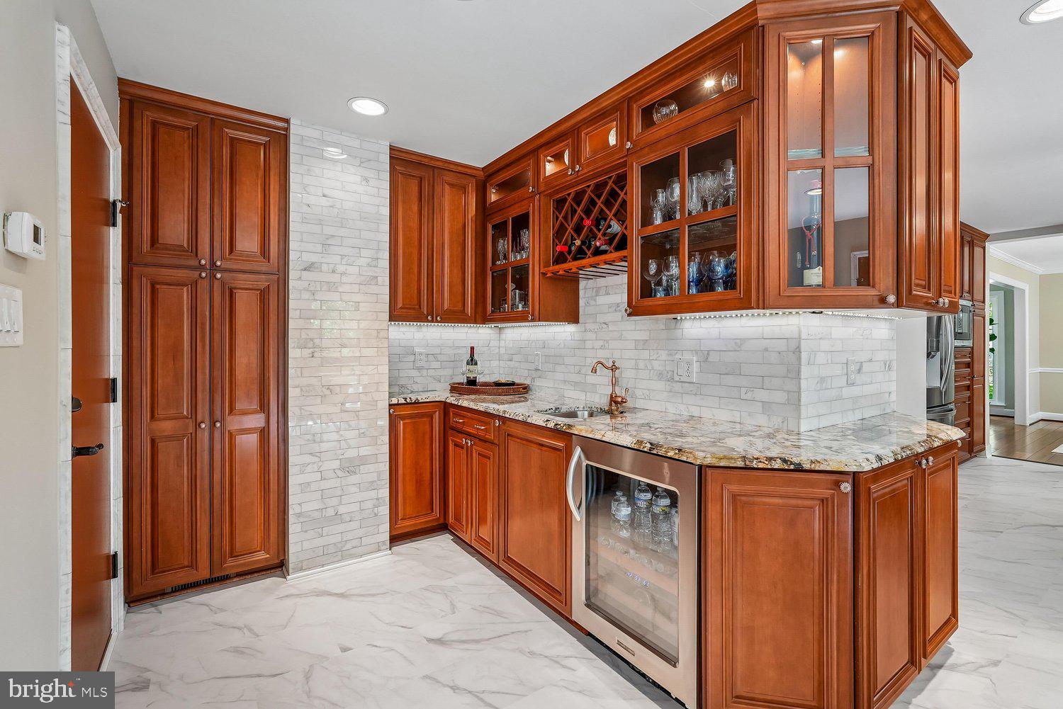 CLIFTON FARM - Residential