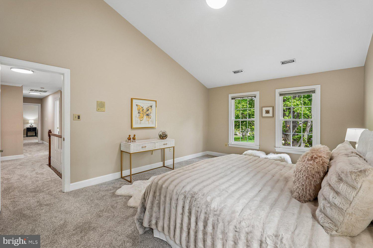 CLIFTON FARM - Residential