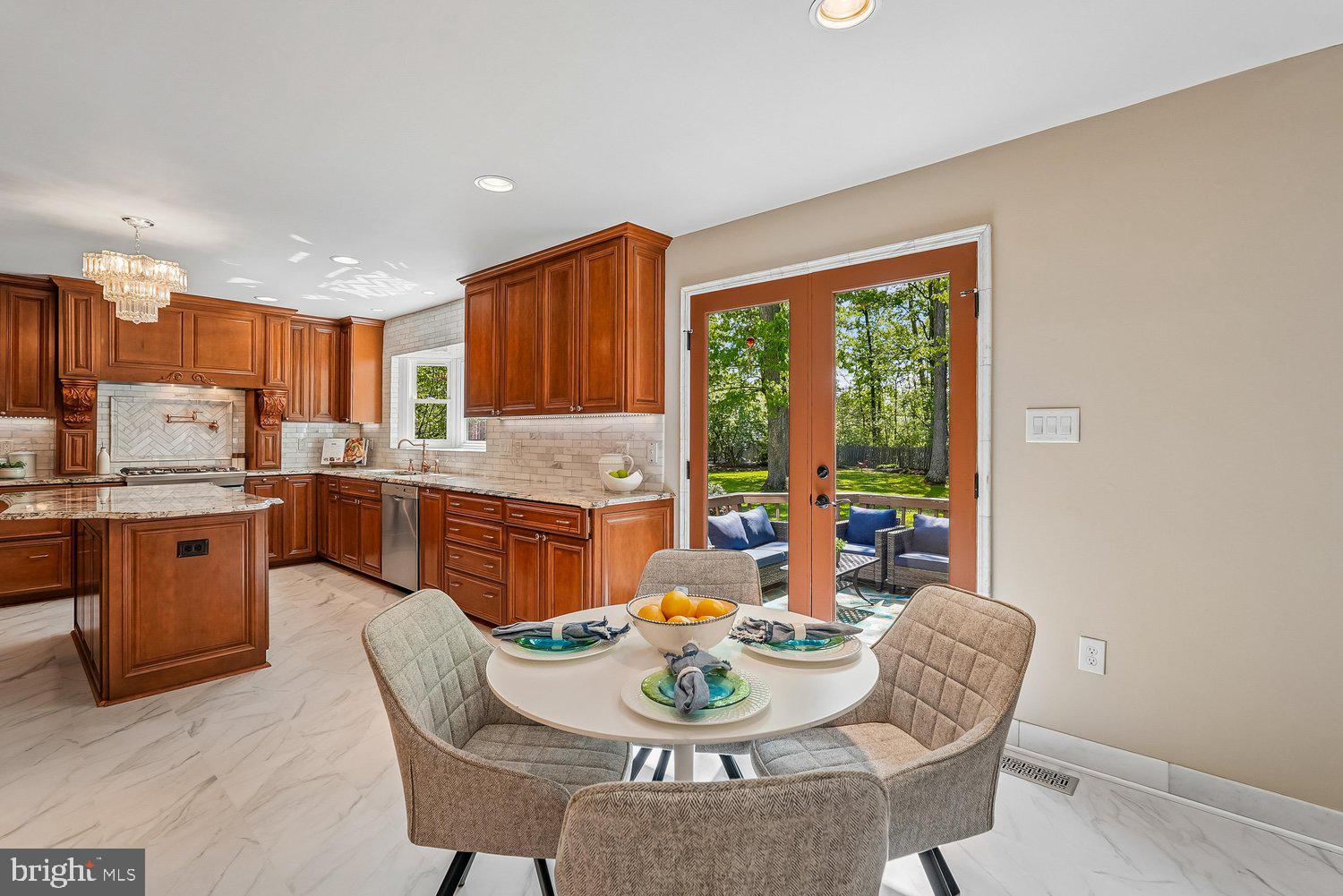 CLIFTON FARM - Residential