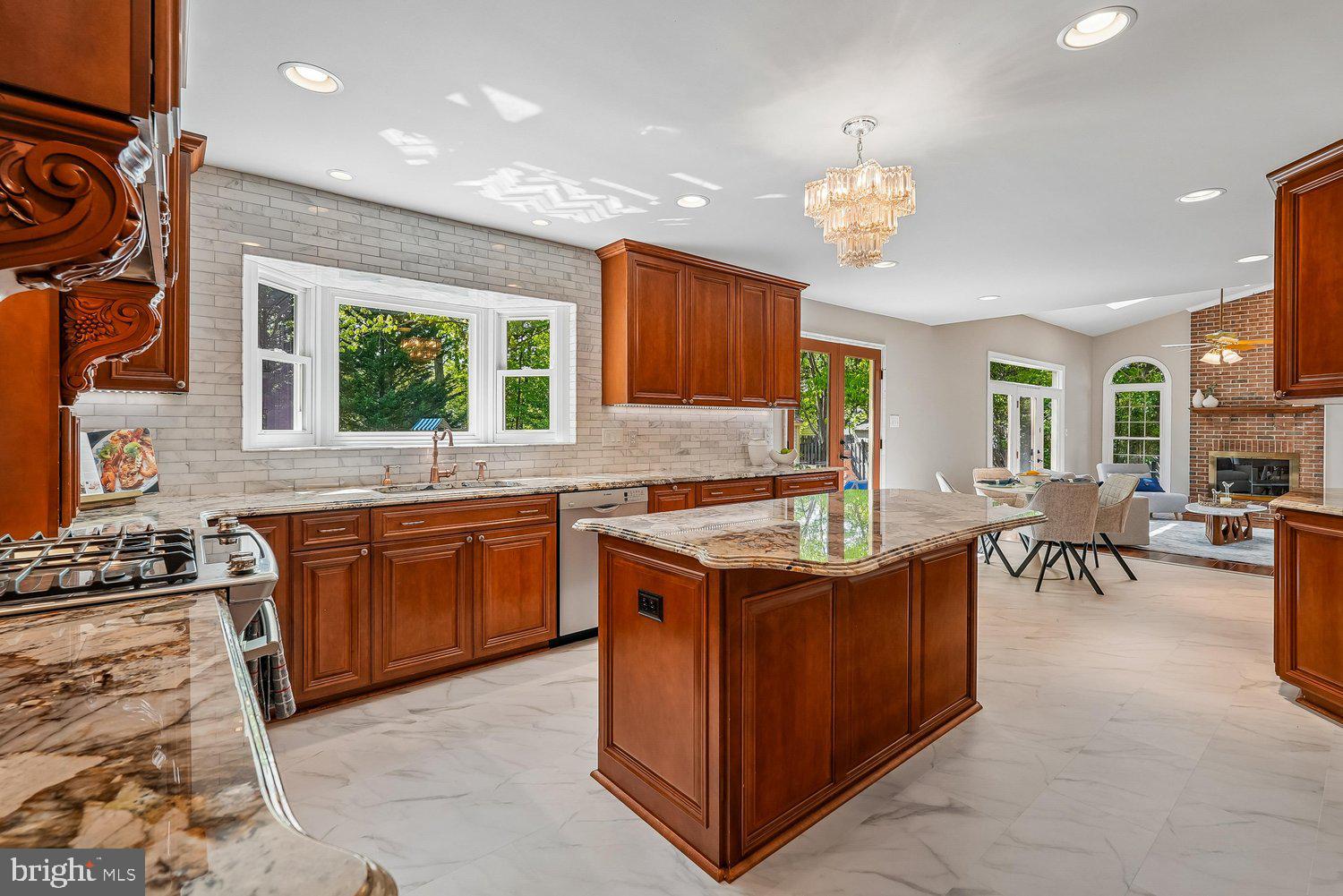 CLIFTON FARM - Residential