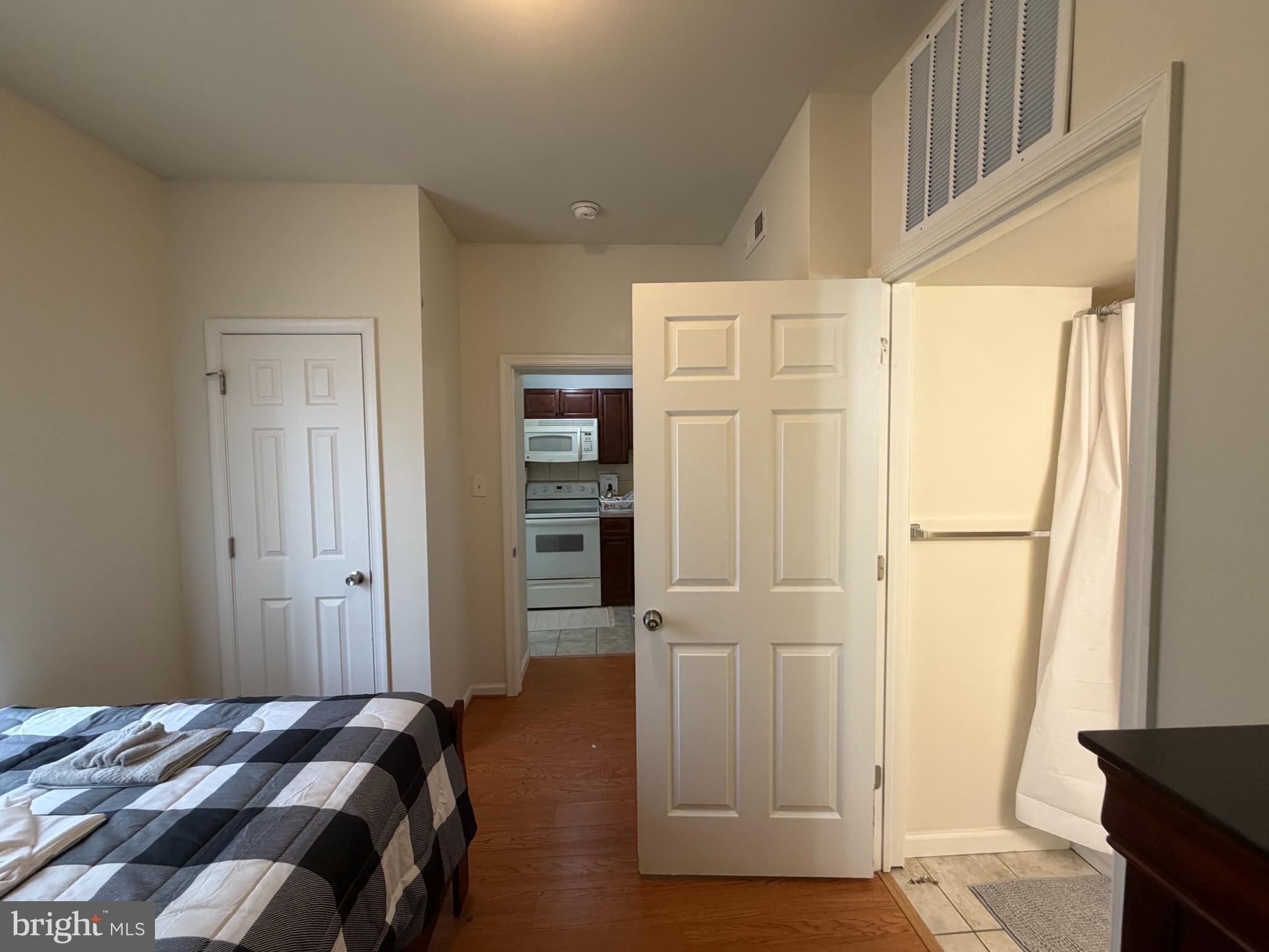 2000 ORTHODOX STREET A