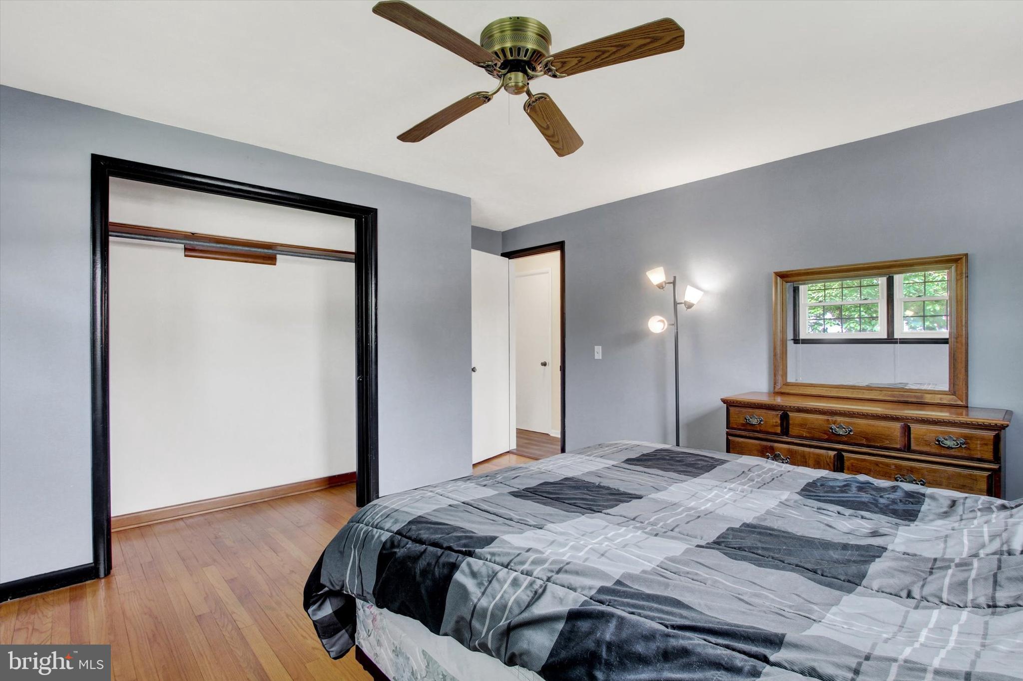 MCSHERRYSTOWN - Residential