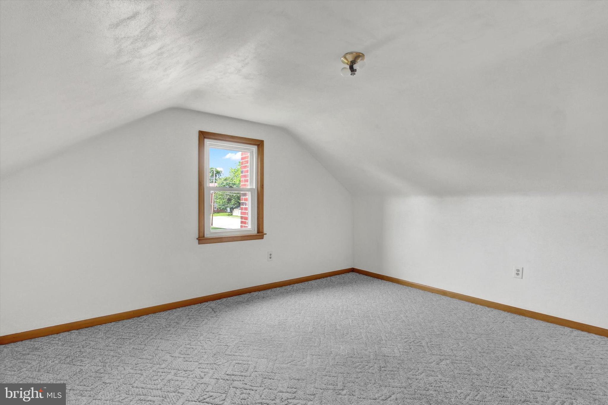 MCSHERRYSTOWN - Residential