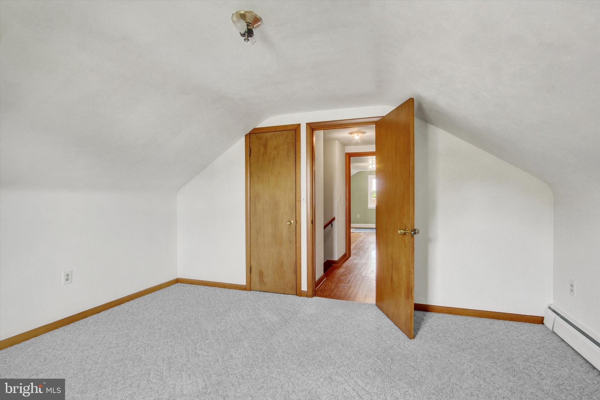 MCSHERRYSTOWN - Residential