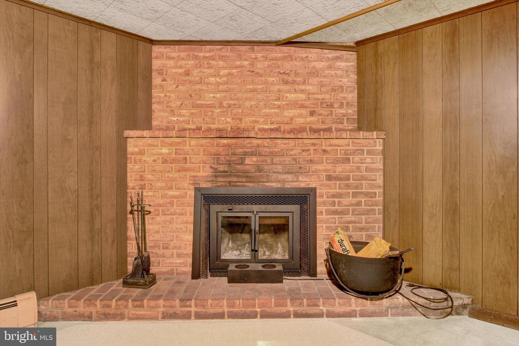 MCSHERRYSTOWN - Residential