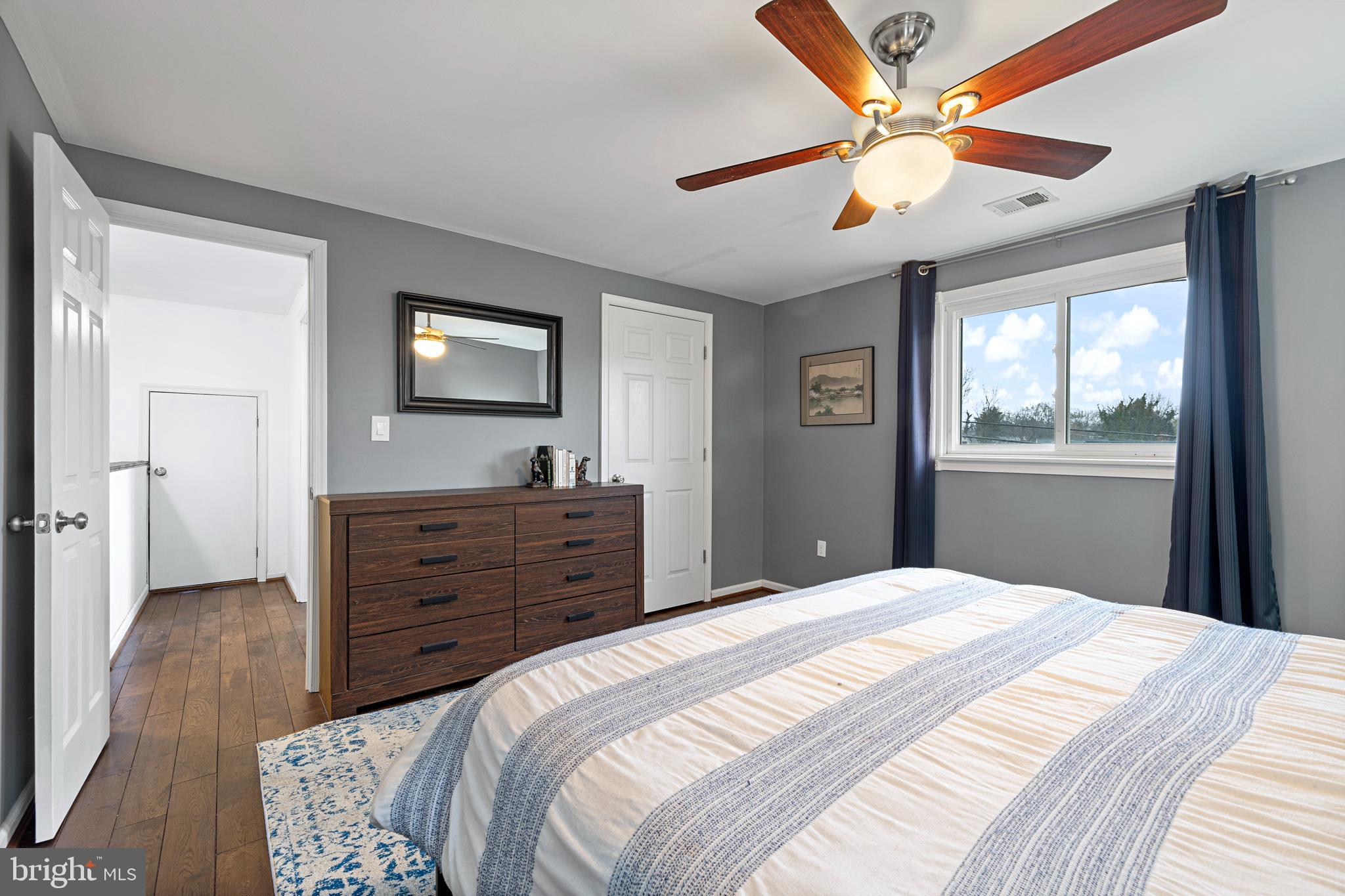 GLENMONT HILLS - Residential