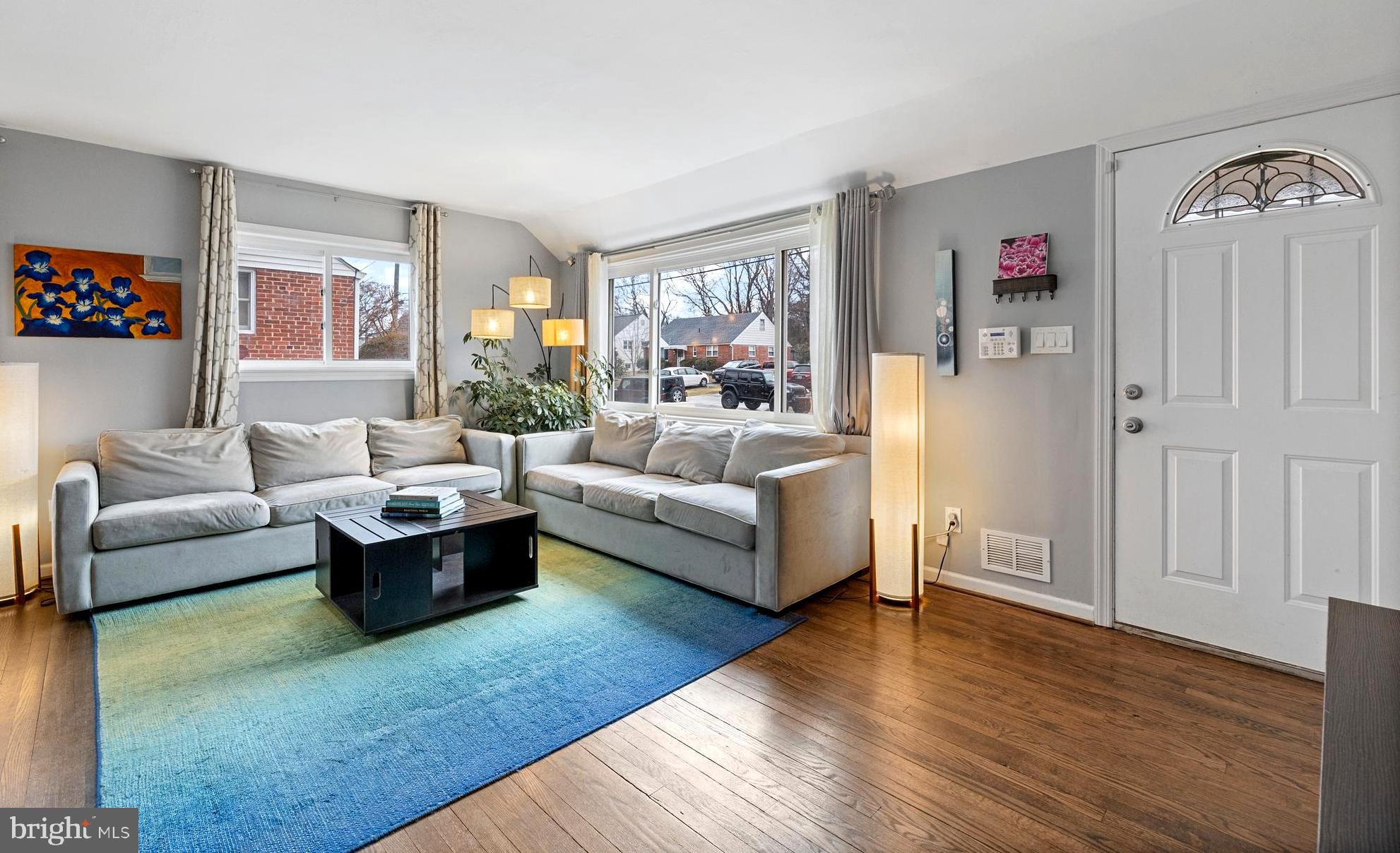 GLENMONT HILLS - Residential