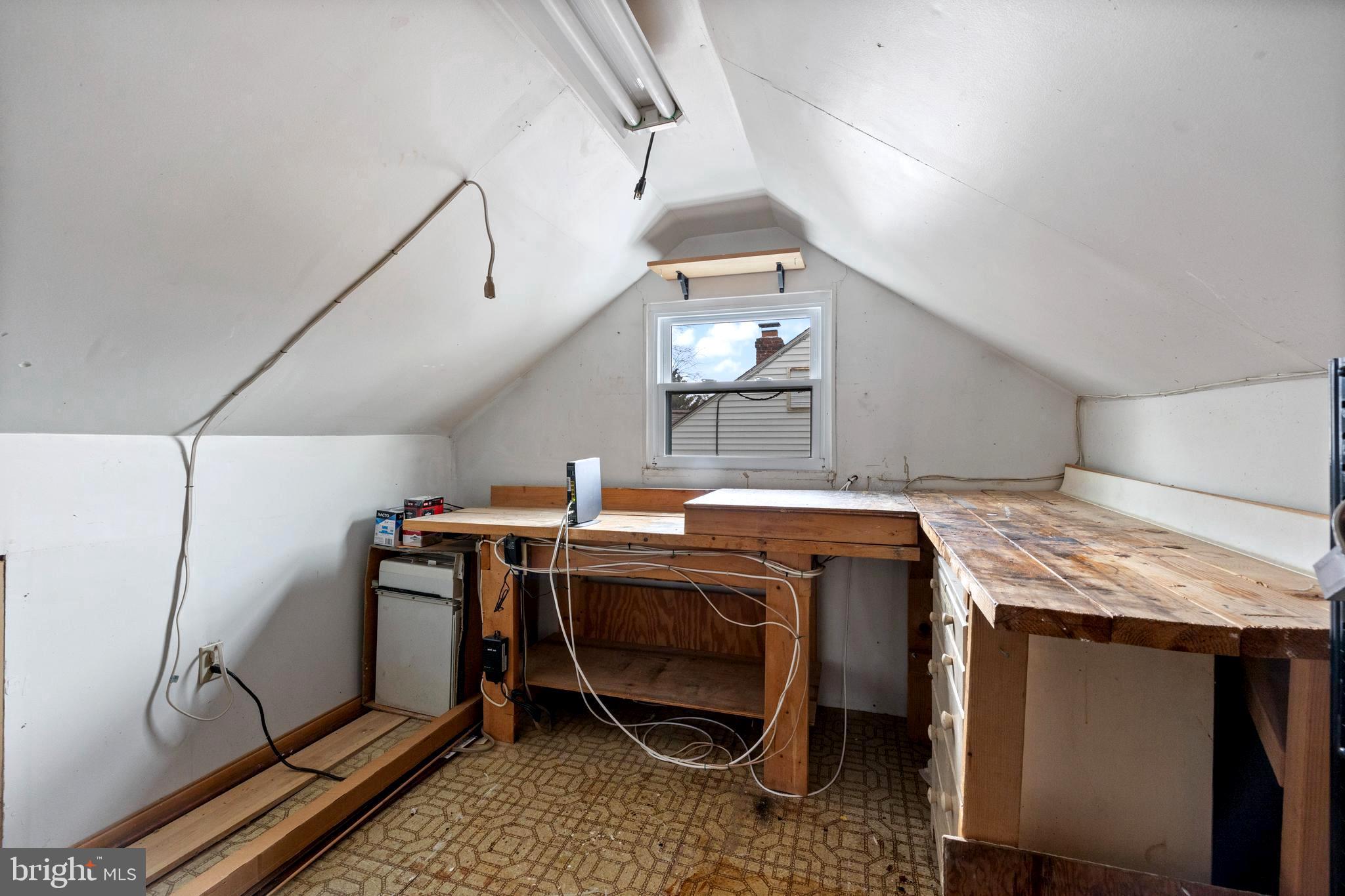 GLENMONT HILLS - Residential