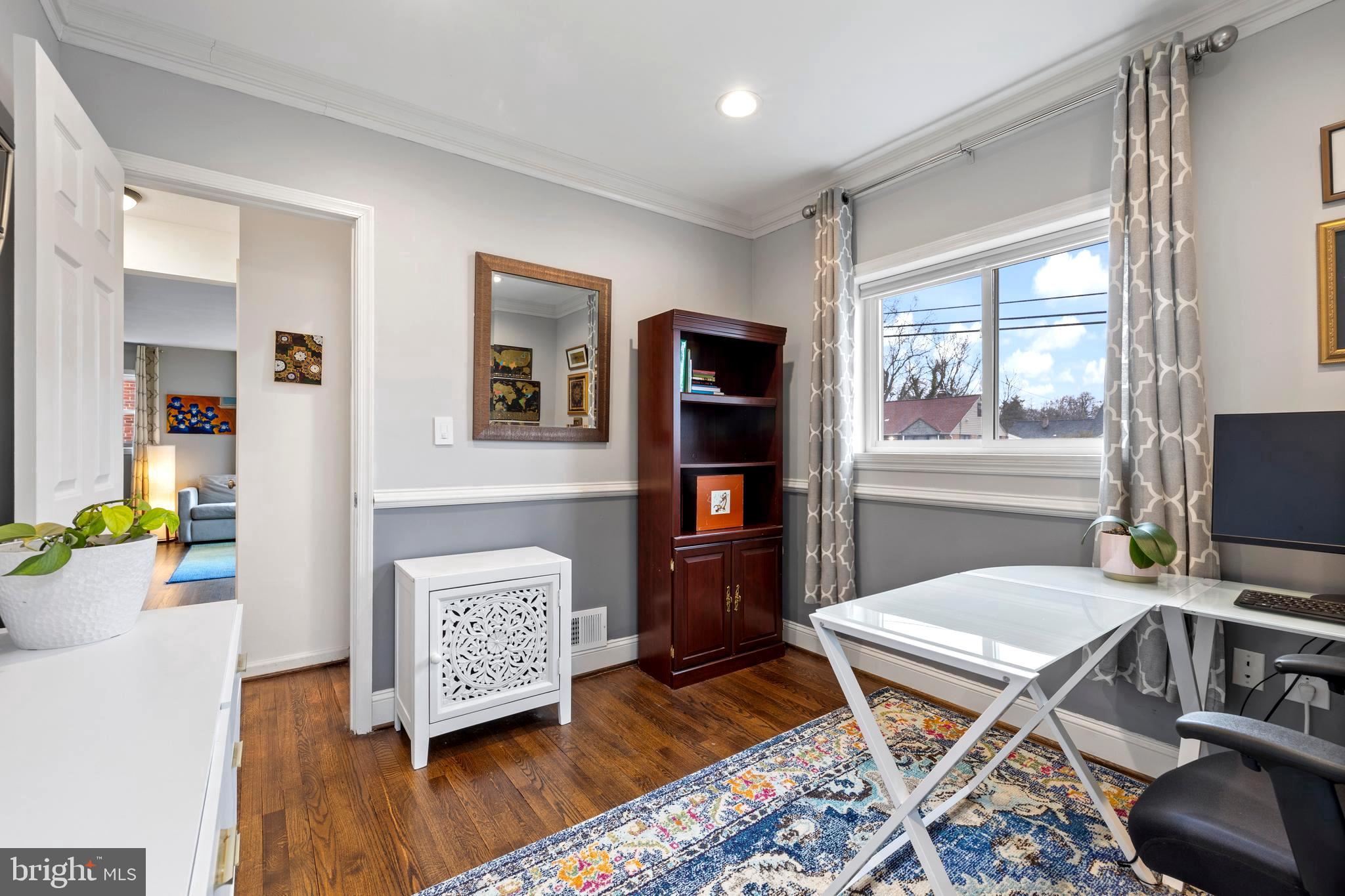 GLENMONT HILLS - Residential