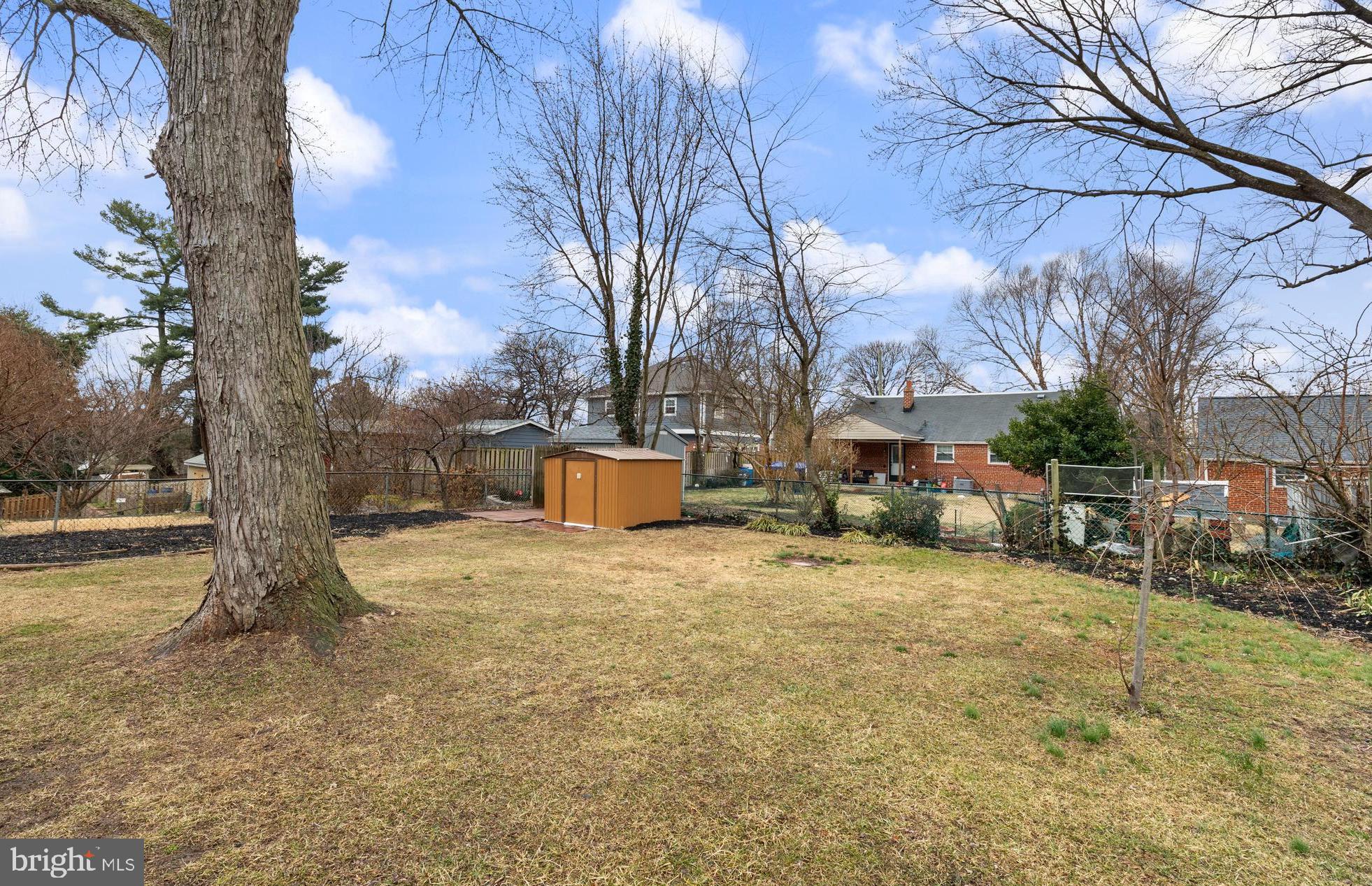 GLENMONT HILLS - Residential