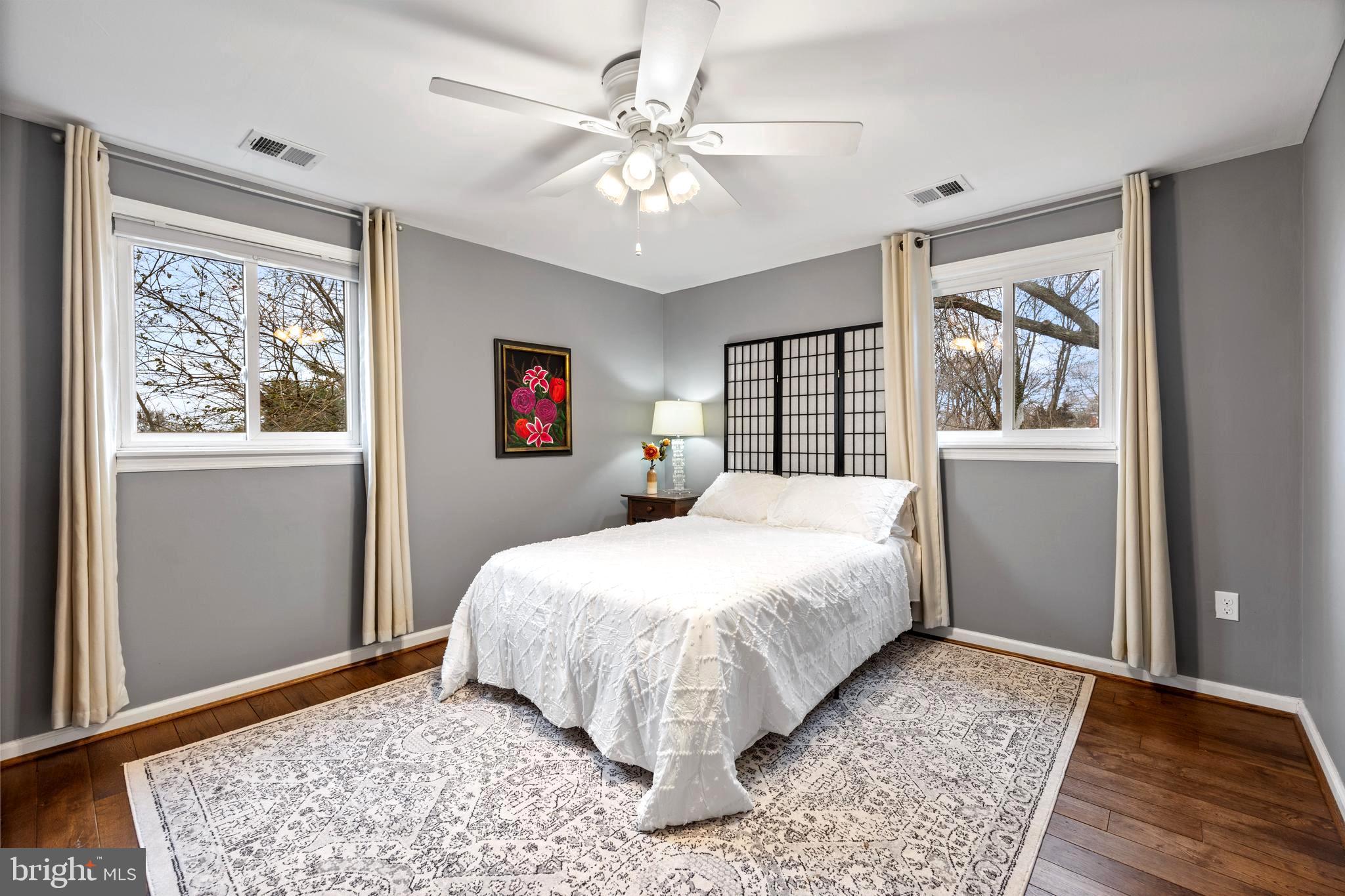 GLENMONT HILLS - Residential