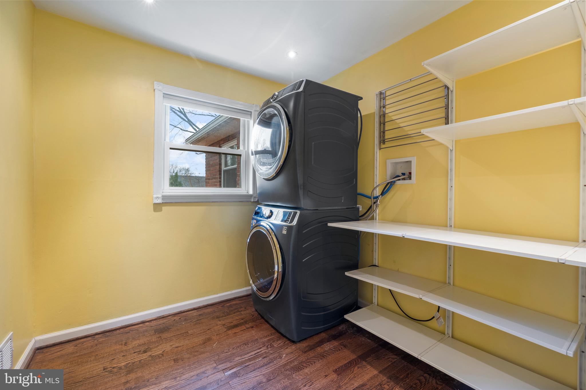 GLENMONT HILLS - Residential