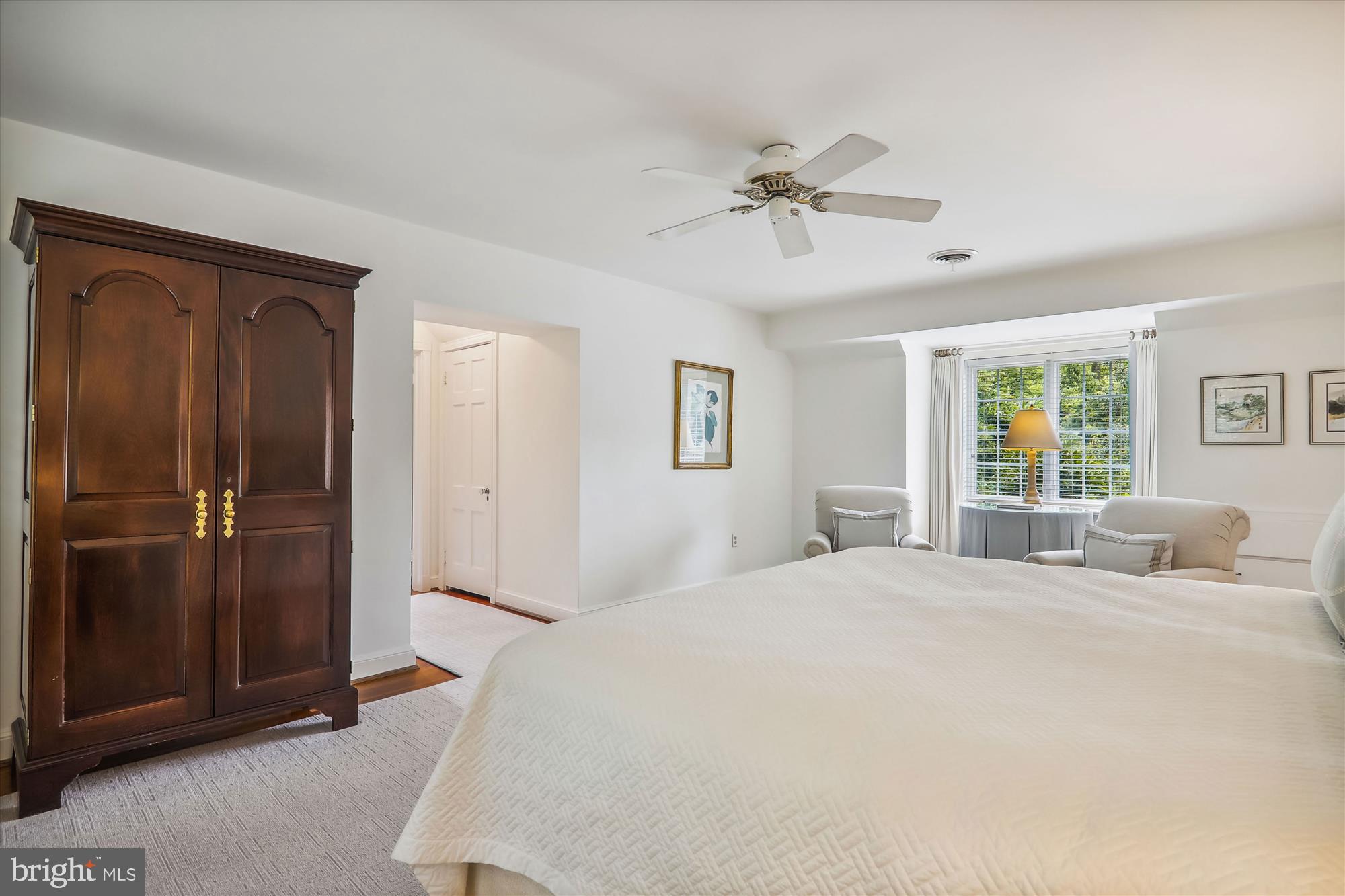 RIDGEWOOD VILLAGE - Residential