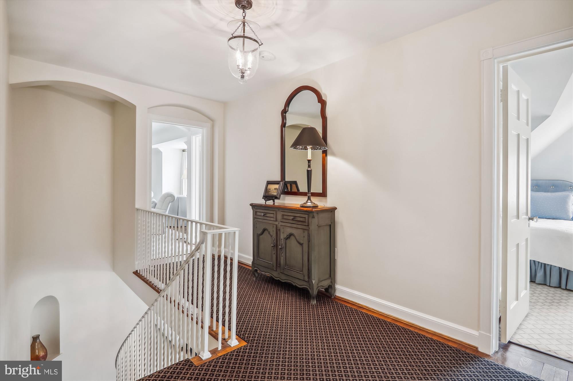 RIDGEWOOD VILLAGE - Residential