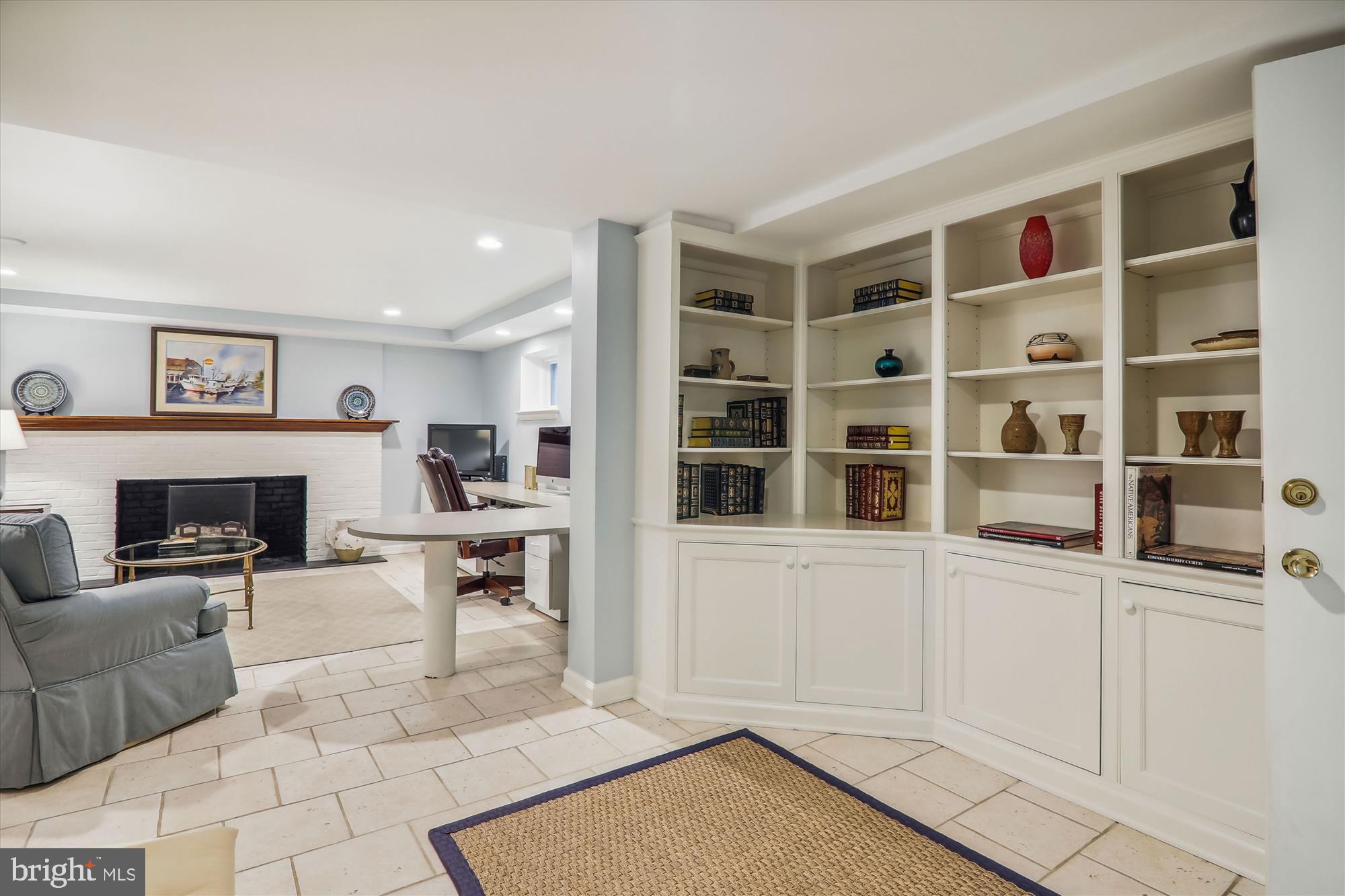 RIDGEWOOD VILLAGE - Residential